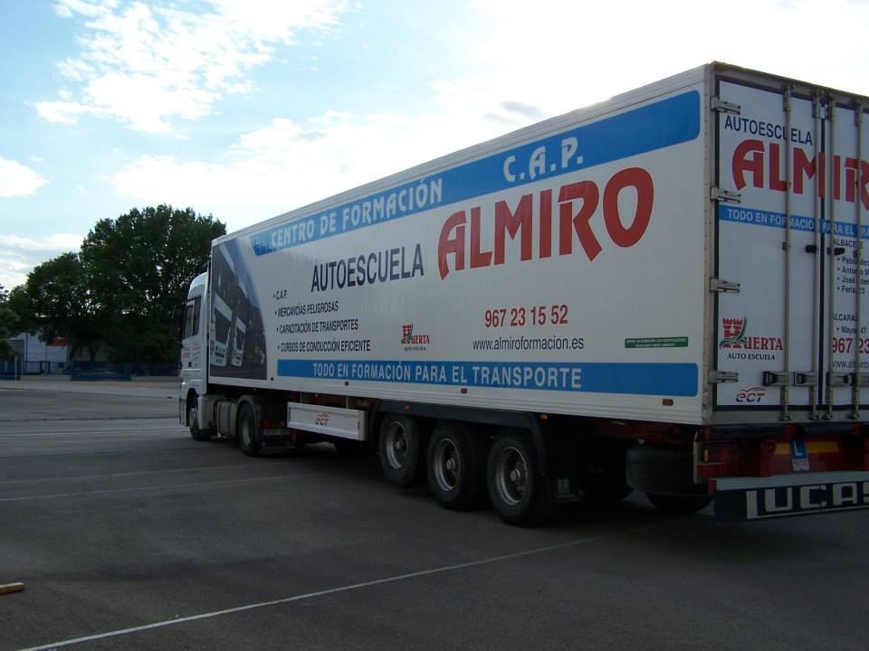 Certificado de profesionalidad para conductor de camión pesado: Servicios de Autoescuela Almiro Certificado de profesionalidad para conductor de camión pesado: Servicios de Autoescuela Almiro