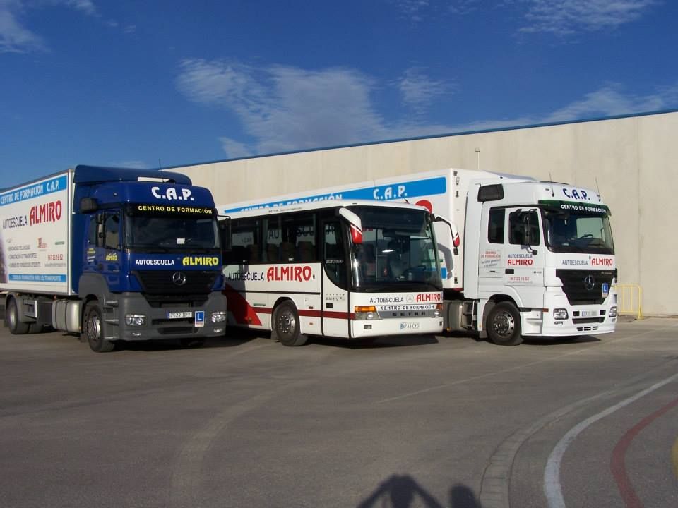 Capacitación de transporte: Servicios de Autoescuela Almiro Capacitación de transporte: Servicios de Autoescuela Almiro