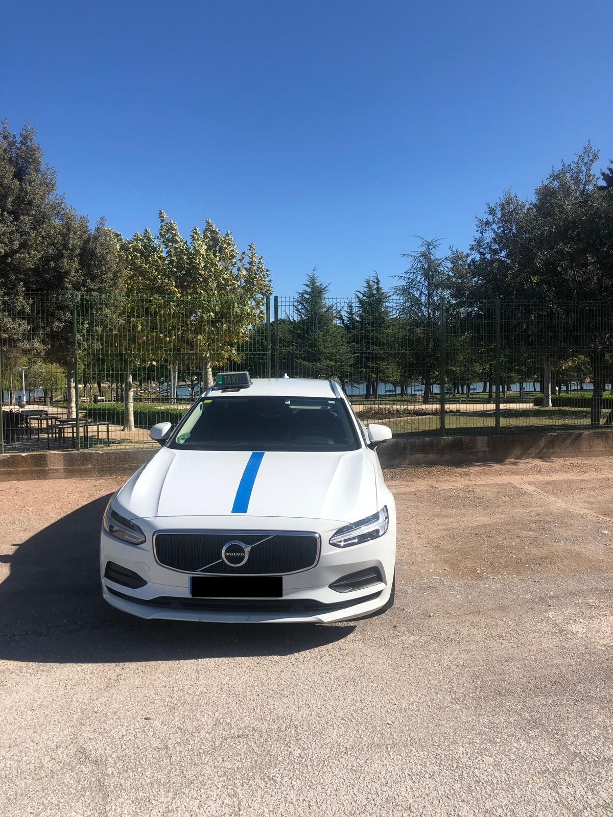 Aeropuerto de Barcelona: Servicios de Taxi Josep Camprubí Aeropuerto de Barcelona: Servicios de Taxi Josep Camprubí