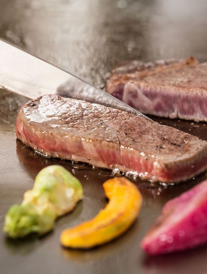 Teppanyaki: Cocina japonesa de Kaede Restaurante Japonés Teppanyaki: Cocina japonesa de Kaede Restaurante Japonés