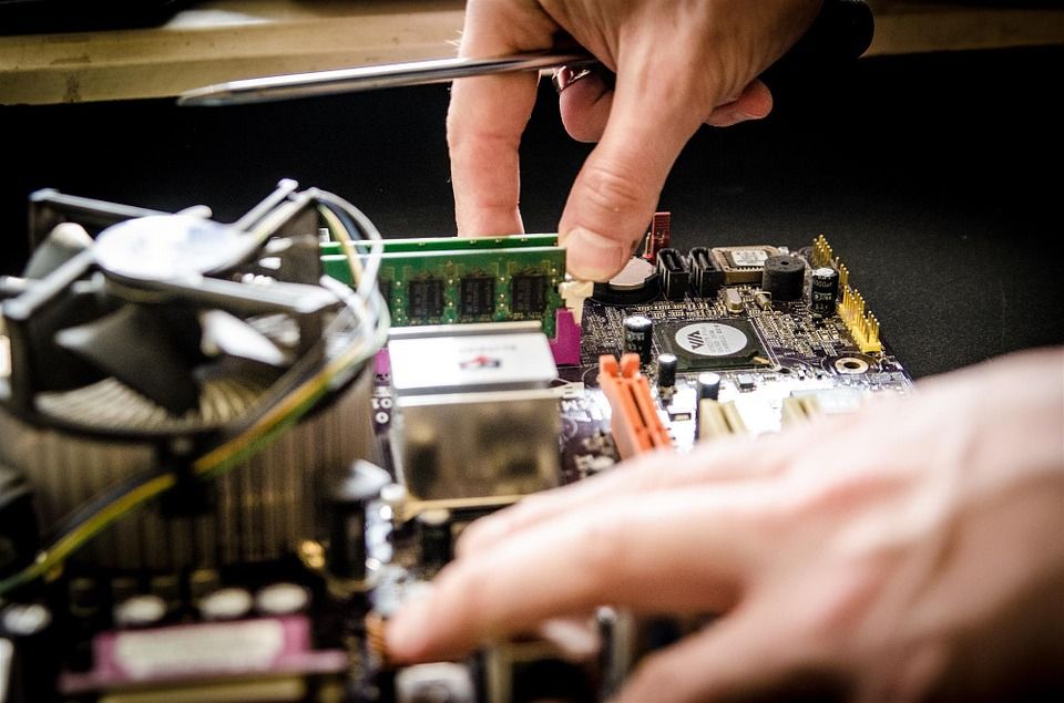 Servicio de venta reparación y mantenimiento: Servicios de Siver Computer - MR MICRO Servicio de venta reparación y mantenimiento: Servicios de Siver Computer - MR MICRO
