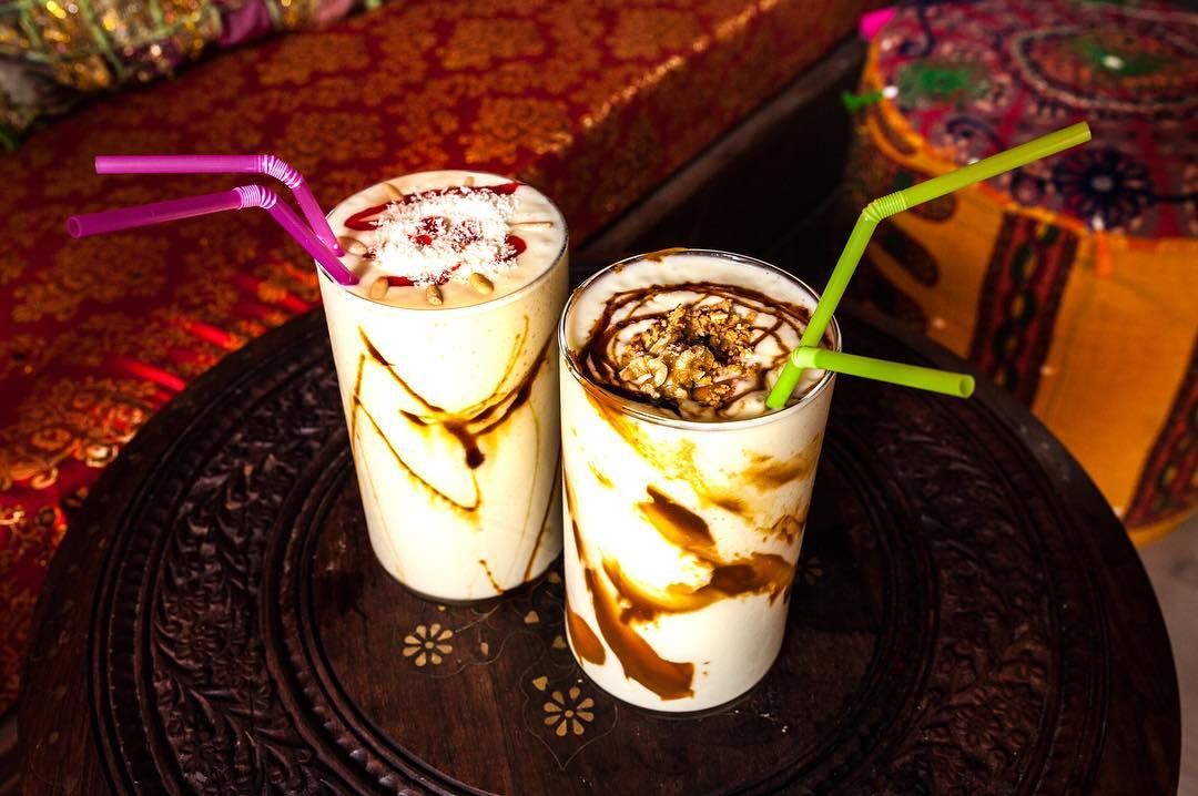 Batidos con leche y cafés: Carta de Tetería Aladdín Ibiza Batidos con leche y cafés: Carta de Tetería Aladdín Ibiza
