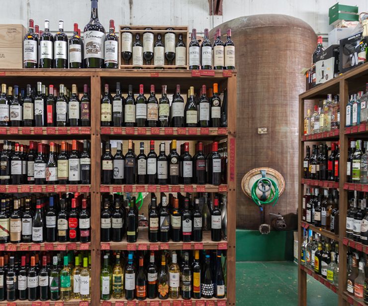 Bebidas y licores Bebidas y licores