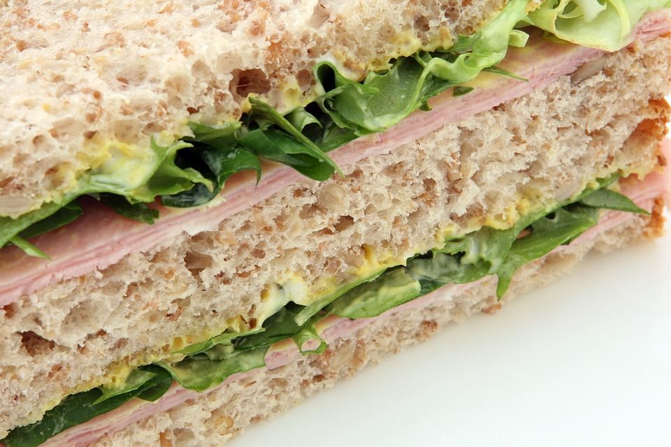 Sándwiches: Carta de Restaurante La Proa Sándwiches: Carta de Restaurante La Proa