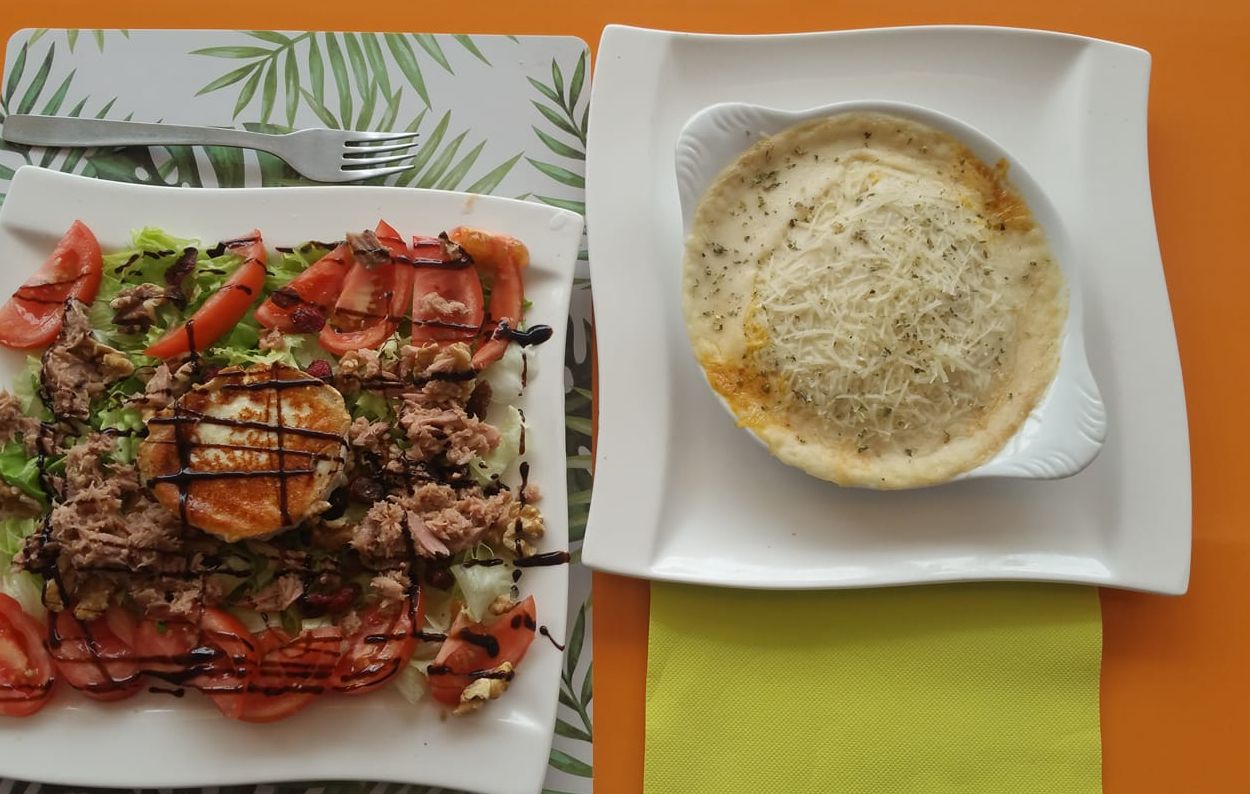 Ensaladas: Carta de Restaurante La Proa Ensaladas: Carta de Restaurante La Proa