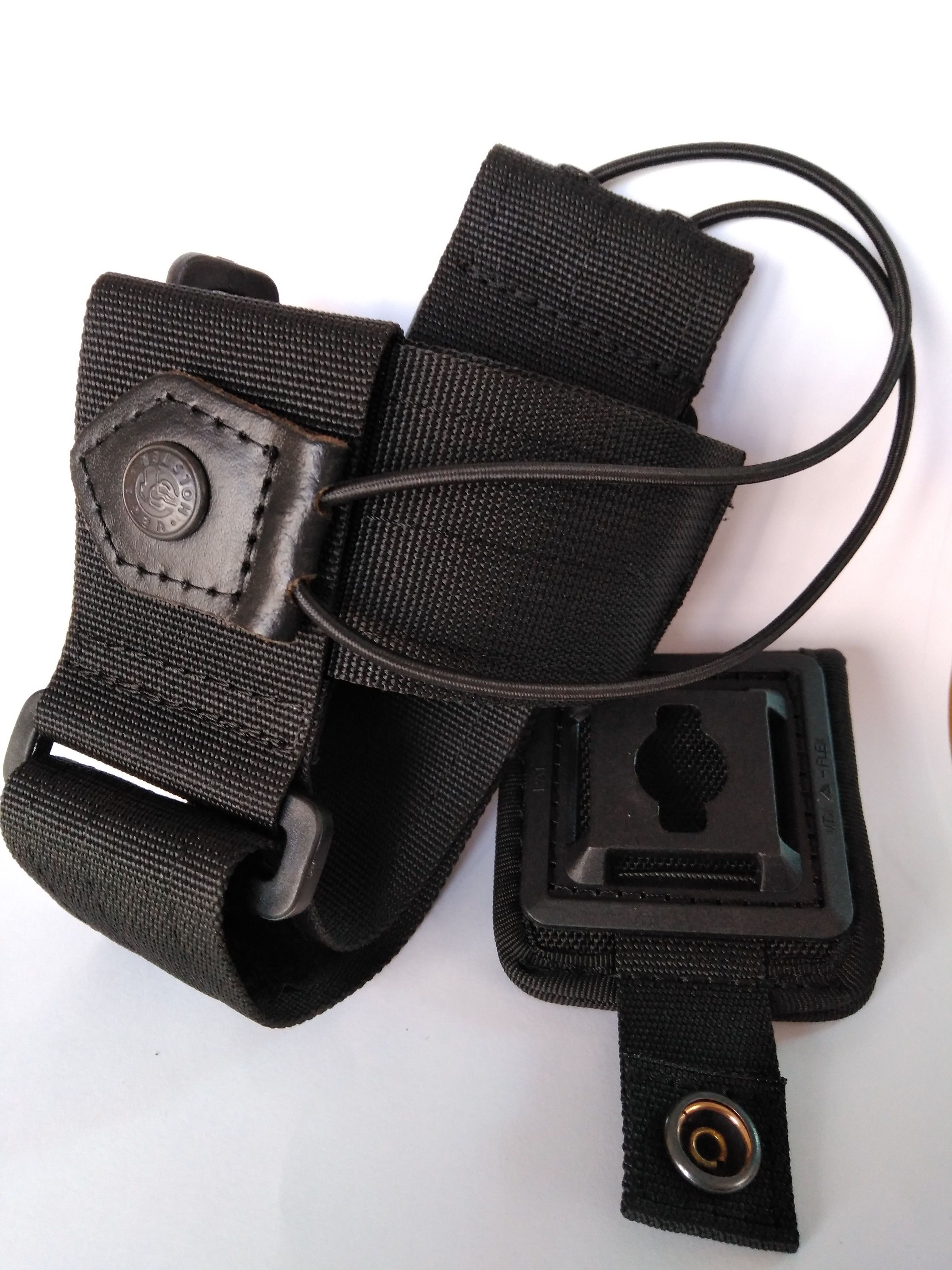 Funda Talki con pasante desmontable: Catálogo de Izulan Funda Talki con pasante desmontable: Catálogo de Izulan