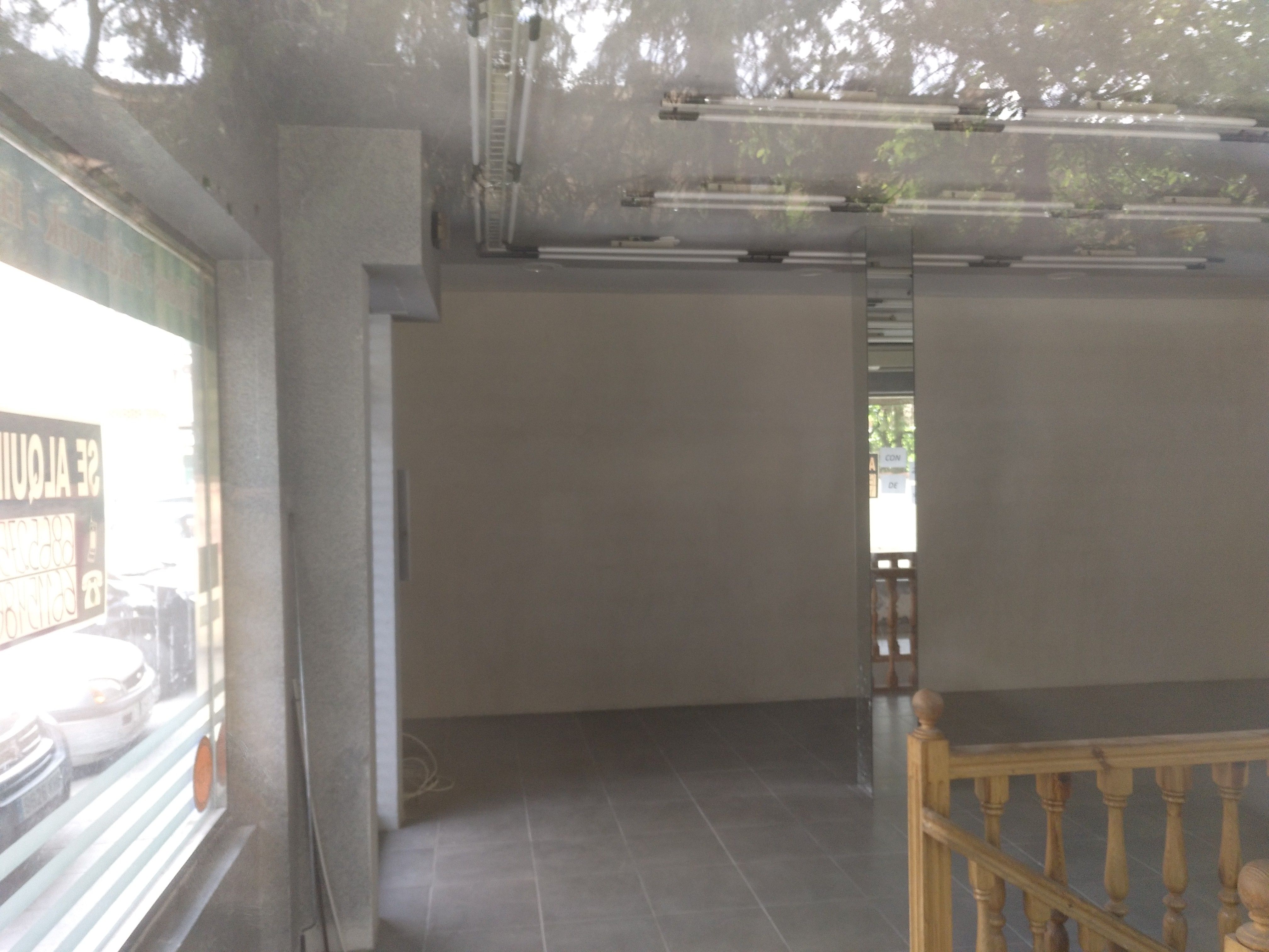 Alquiler local comercial zona Barber Alquiler local comercial zona Barber