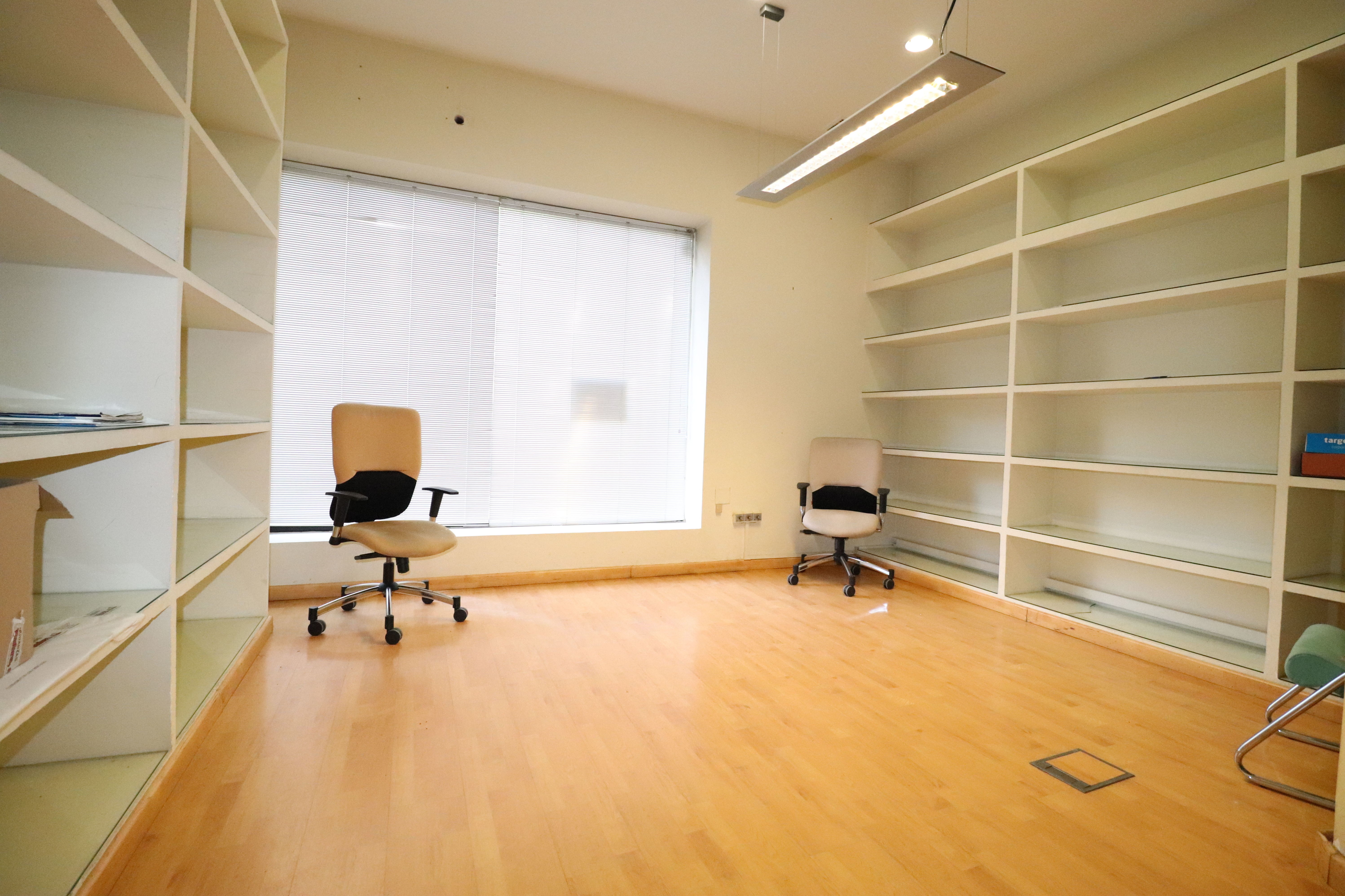 ALQUILER OFICINA Toledo: Inmuebles de Inmobiliaria La Montañesa ALQUILER OFICINA Toledo: Inmuebles de Inmobiliaria La Montañesa