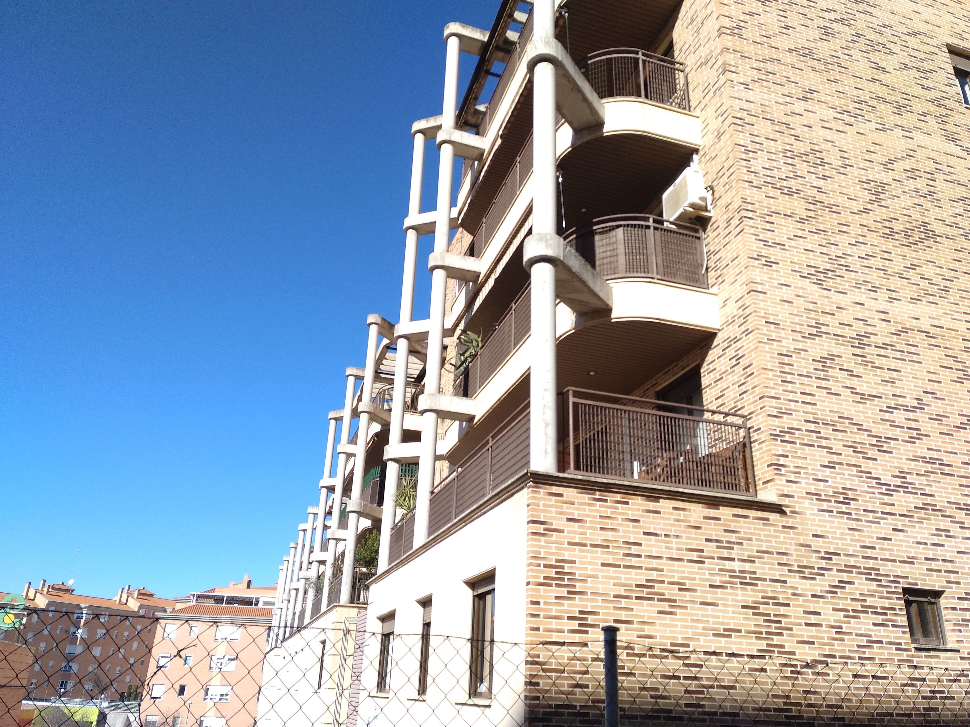 PISO EN TOLEDO, CALLE IRLANDA 275.000€: Inmuebles de Inmobiliaria La Montañesa PISO EN TOLEDO, CALLE IRLANDA 275.000€: Inmuebles de Inmobiliaria La Montañesa
