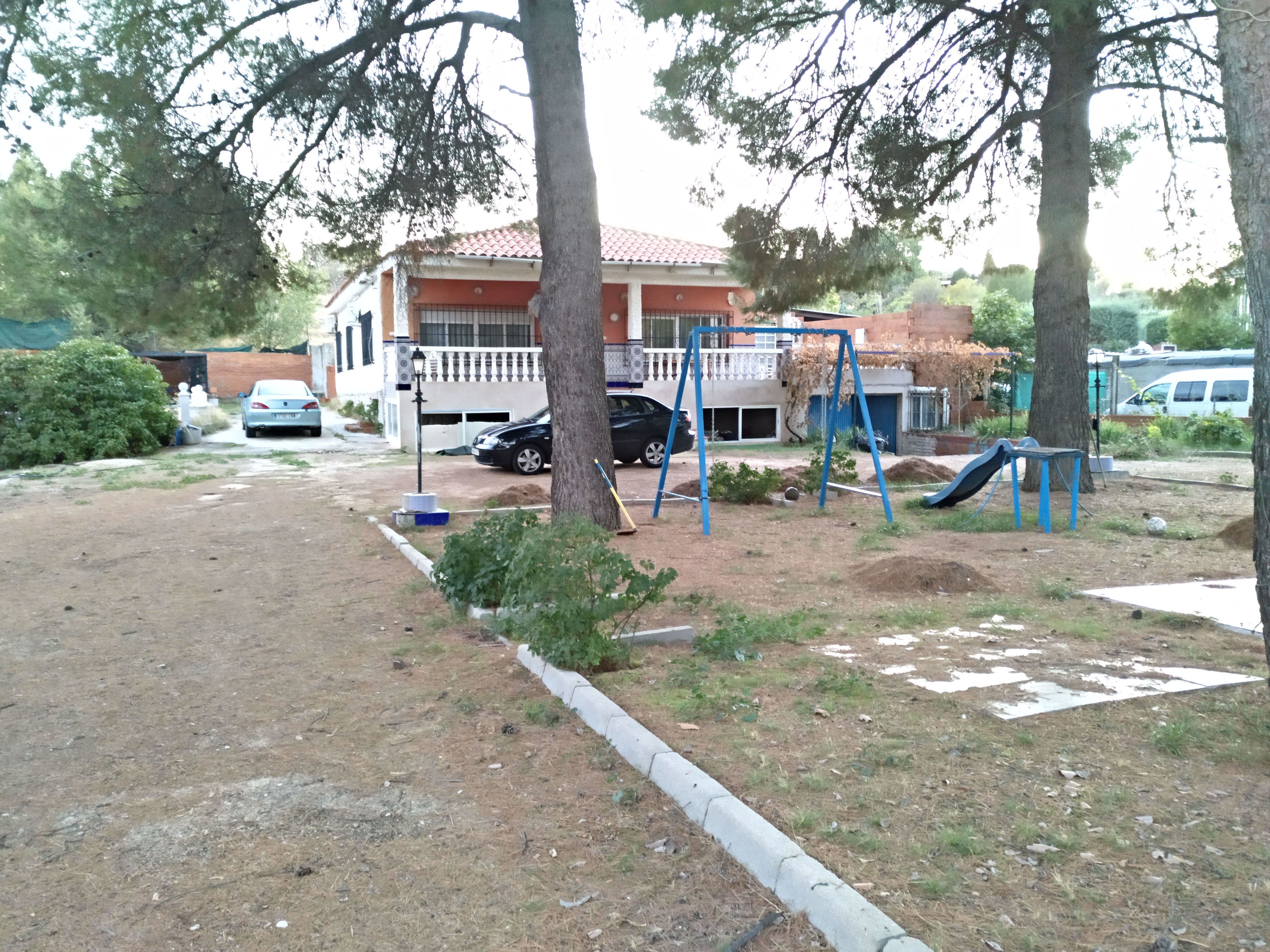 Chalet con parcela 3.000m2 en Olias del Rey: Inmuebles de Inmobiliaria La Montañesa Chalet con parcela 3.000m2 en Olias del Rey: Inmuebles de Inmobiliaria La Montañesa