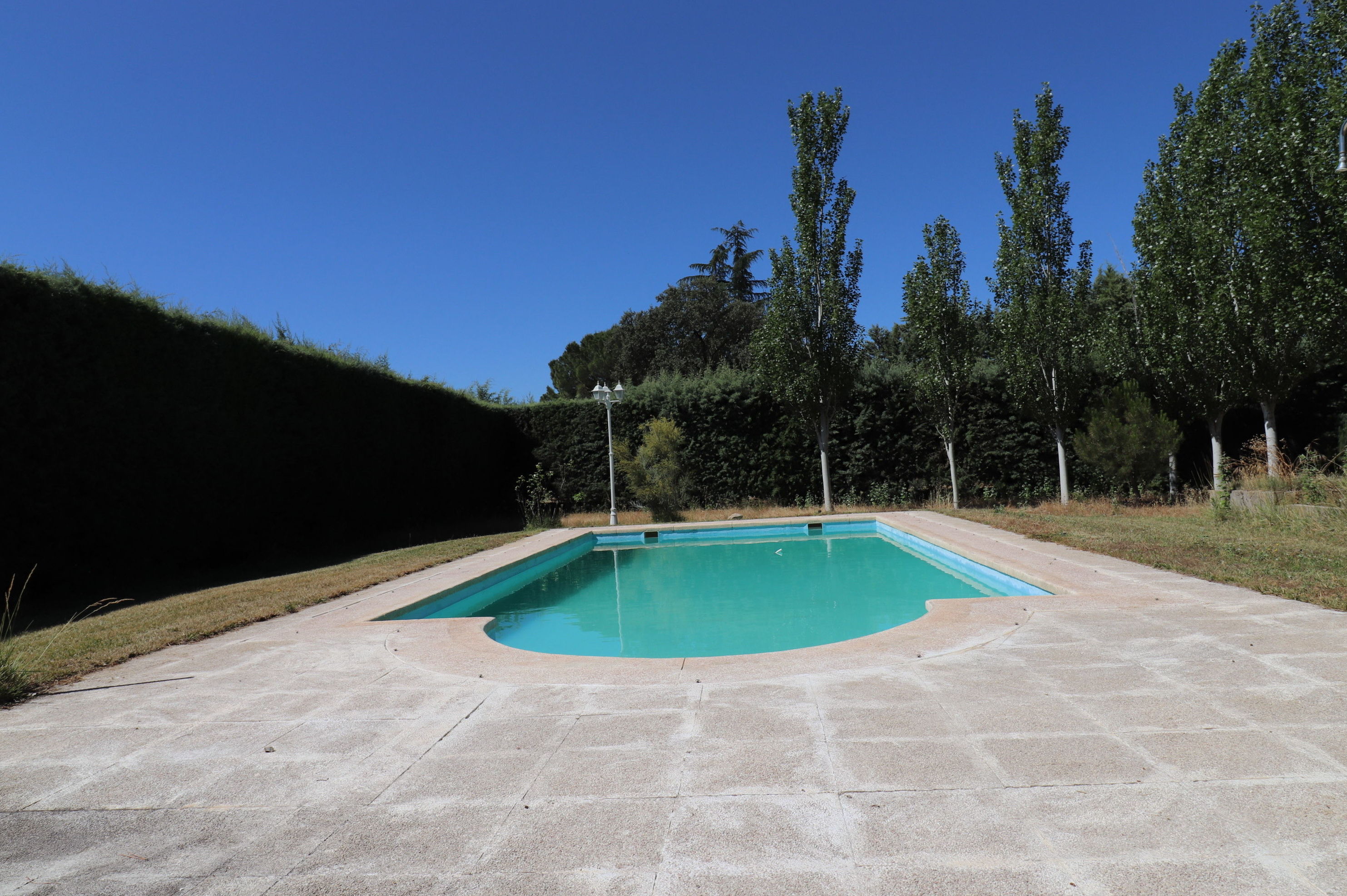 Chalet en Serranillos Playa, embalse de cazalegas: Inmuebles de Inmobiliaria La Montañesa Chalet en Serranillos Playa, embalse de cazalegas: Inmuebles de Inmobiliaria La Montañesa