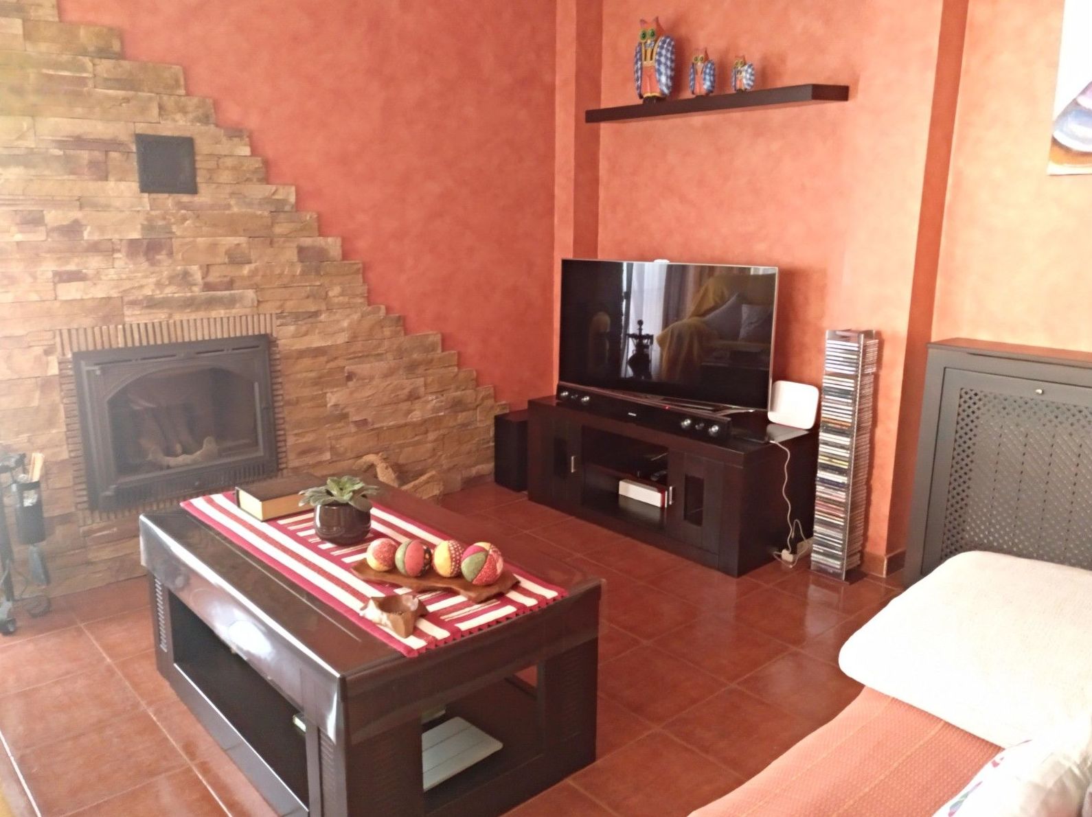 Venta chalet con piscina VALPARAISO, Toledo: Inmuebles de Inmobiliaria La Montañesa Venta chalet con piscina VALPARAISO, Toledo: Inmuebles de Inmobiliaria La Montañesa