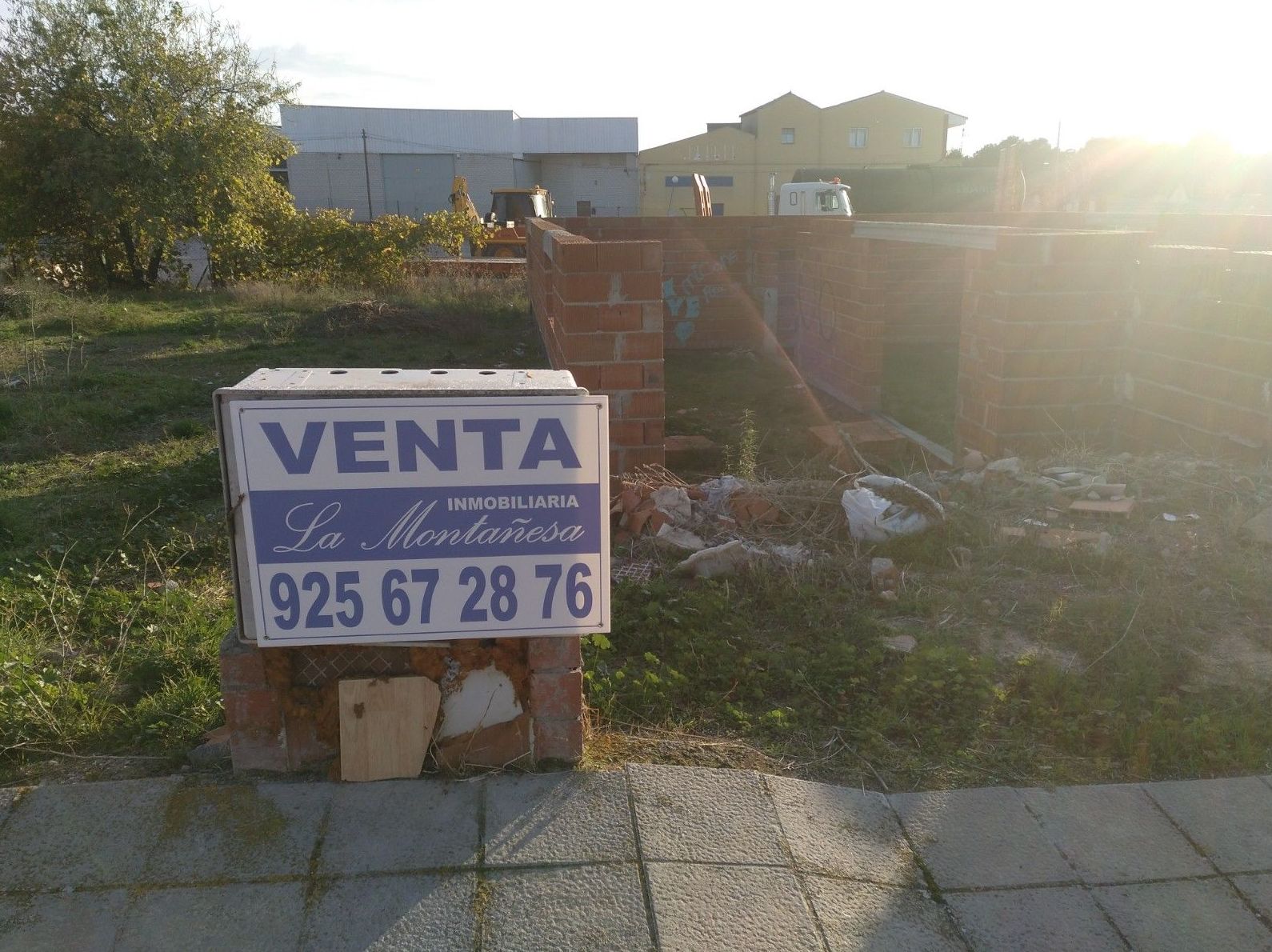 Venta Terreno Burguilos de Toledo 438m2: Inmuebles de Inmobiliaria La Montañesa Venta Terreno Burguilos de Toledo 438m2: Inmuebles de Inmobiliaria La Montañesa