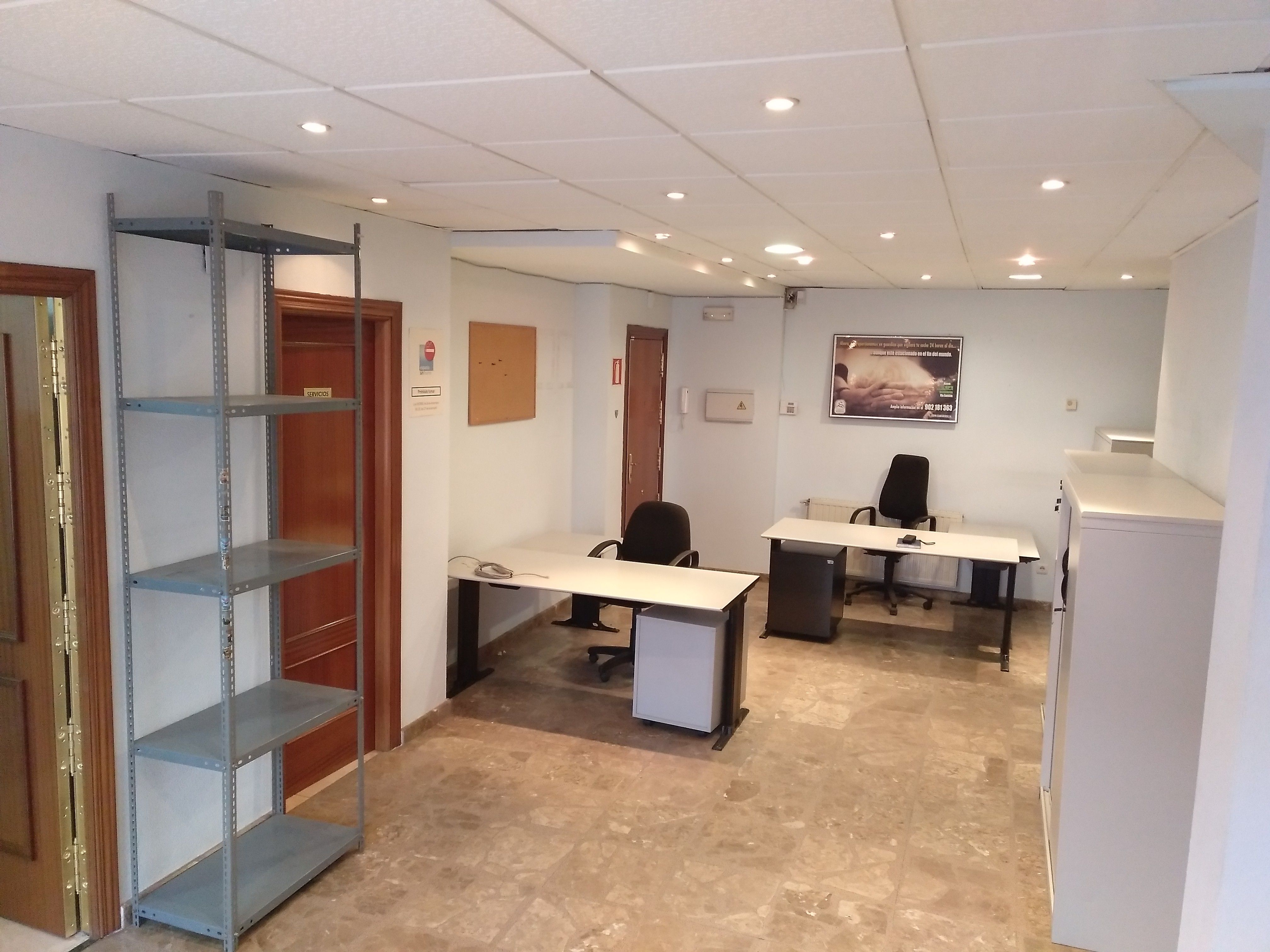 Venta local comercial Plaza de los Vecinos Venta local comercial Plaza de los Vecinos