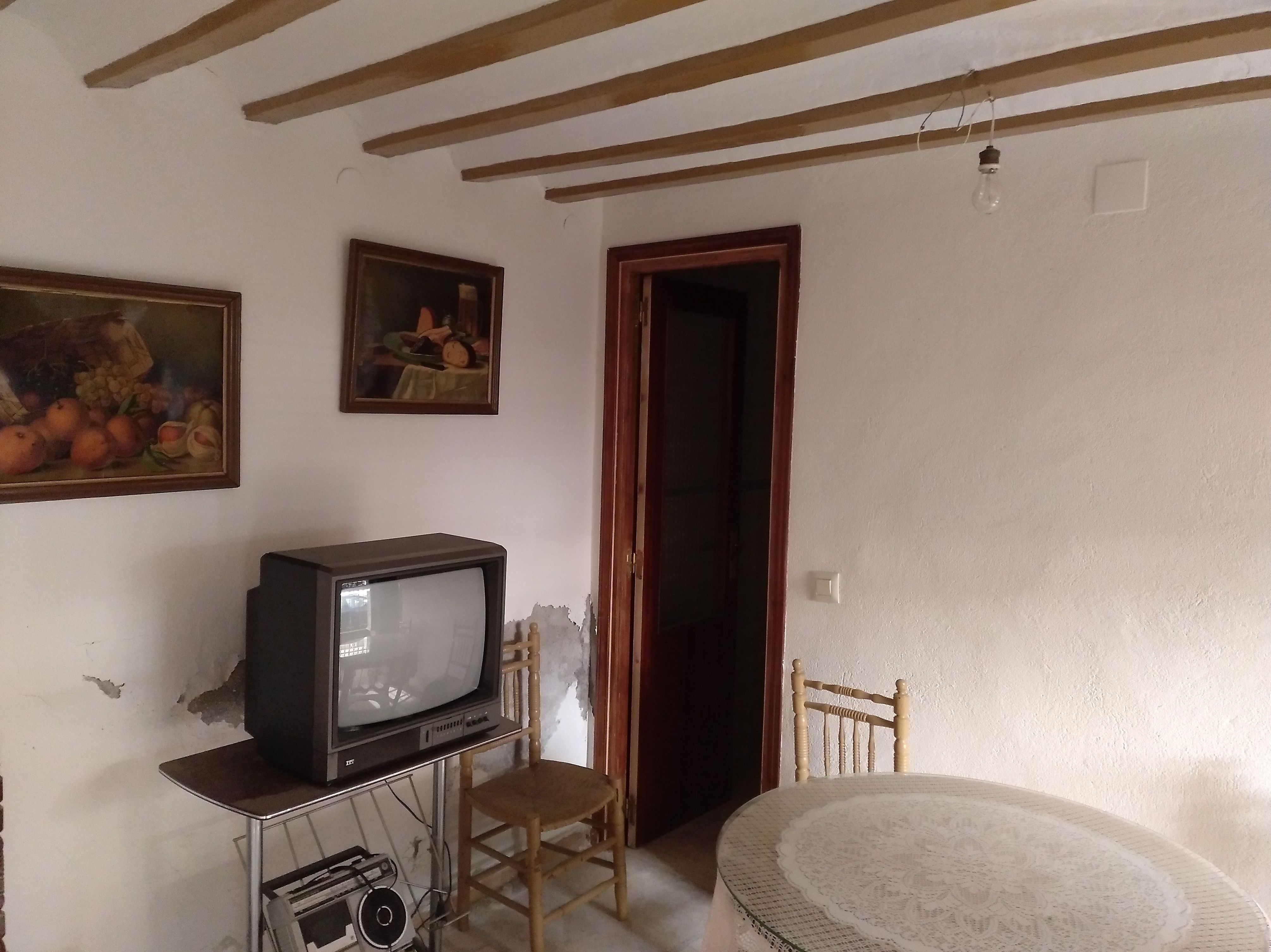 Casa de Pueblo en Huerta de Valdecarabanos, Toledo: Inmuebles de Inmobiliaria La Montañesa Casa de Pueblo en Huerta de Valdecarabanos, Toledo: Inmuebles de Inmobiliaria La Montañesa