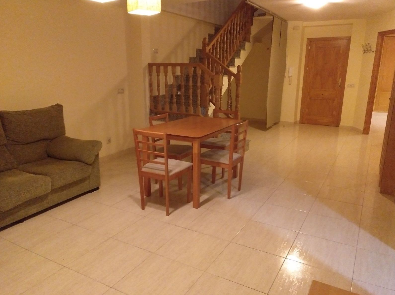 Duplex en Santa Barbara de 125m2: Inmuebles de Inmobiliaria La Montañesa Duplex en Santa Barbara de 125m2: Inmuebles de Inmobiliaria La Montañesa