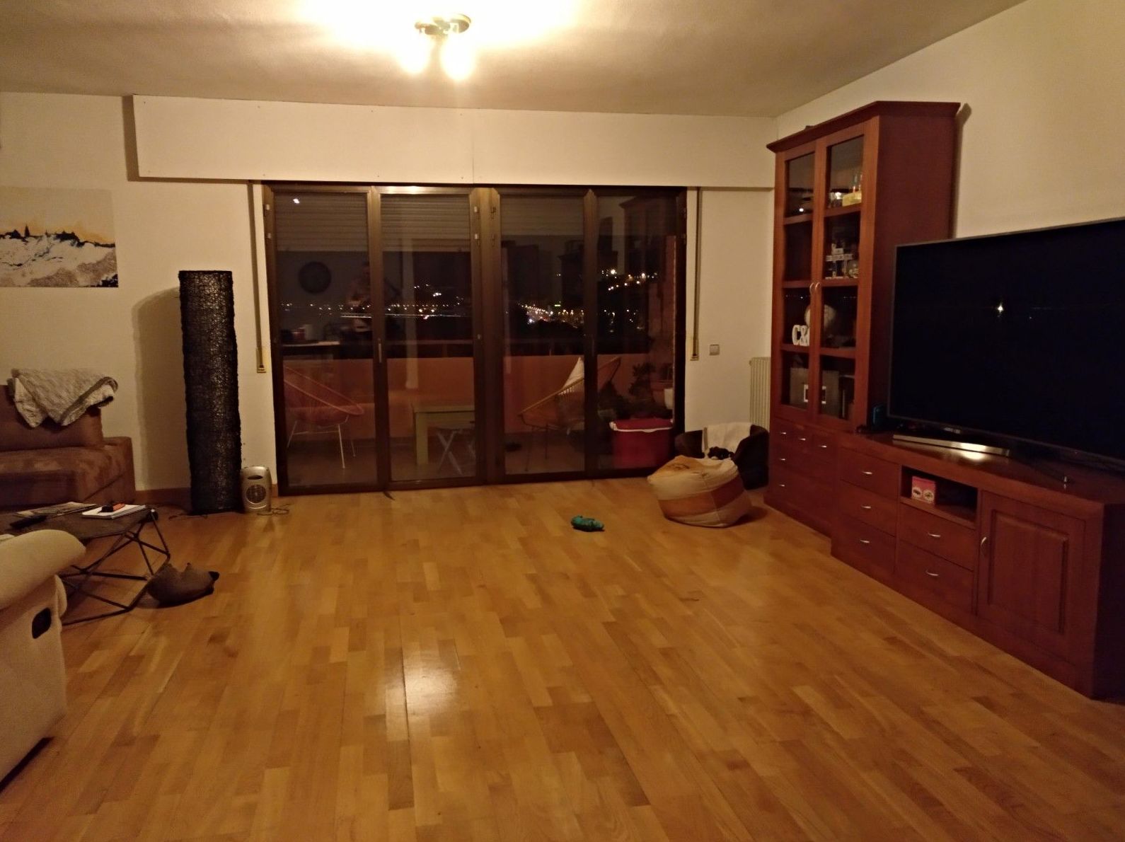 Venta Piso en Toledo de 200m2, plaza de garaje y trastero.: Inmuebles de Inmobiliaria La Montañesa Venta Piso en Toledo de 200m2, plaza de garaje y trastero.: Inmuebles de Inmobiliaria La Montañesa