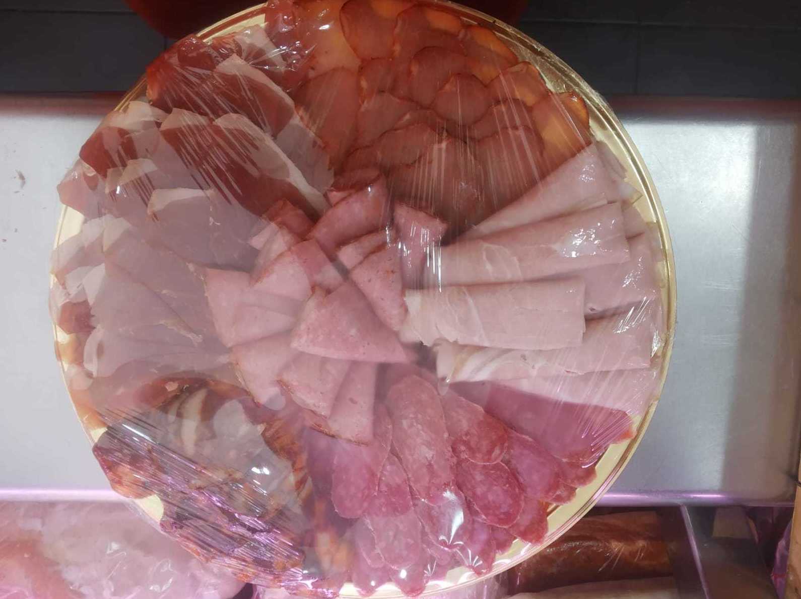 Platos de embutidos para celebraciones Platos de embutidos para celebraciones
