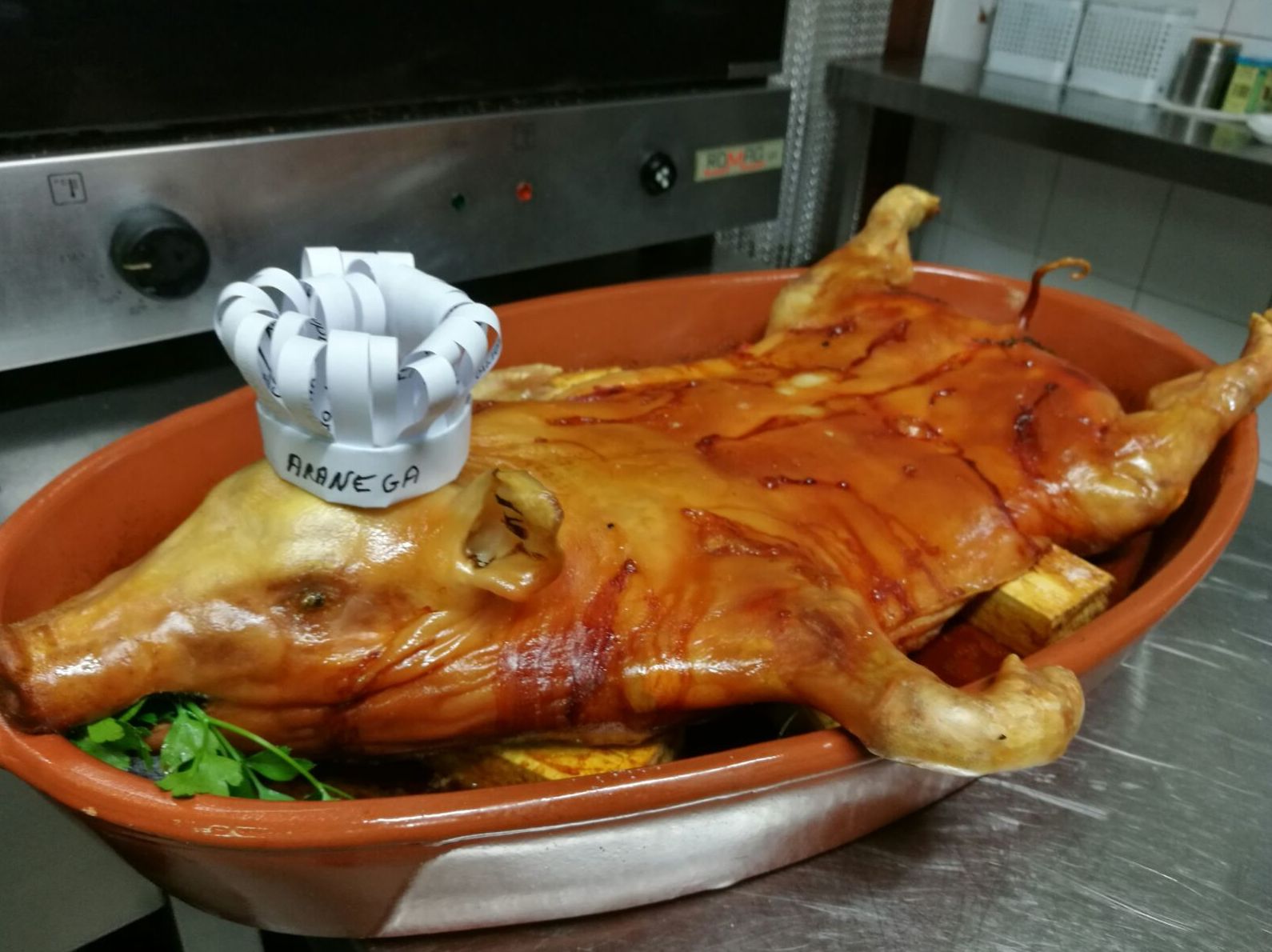 Cochinillo de Segovia Asado Cochinillo de Segovia Asado