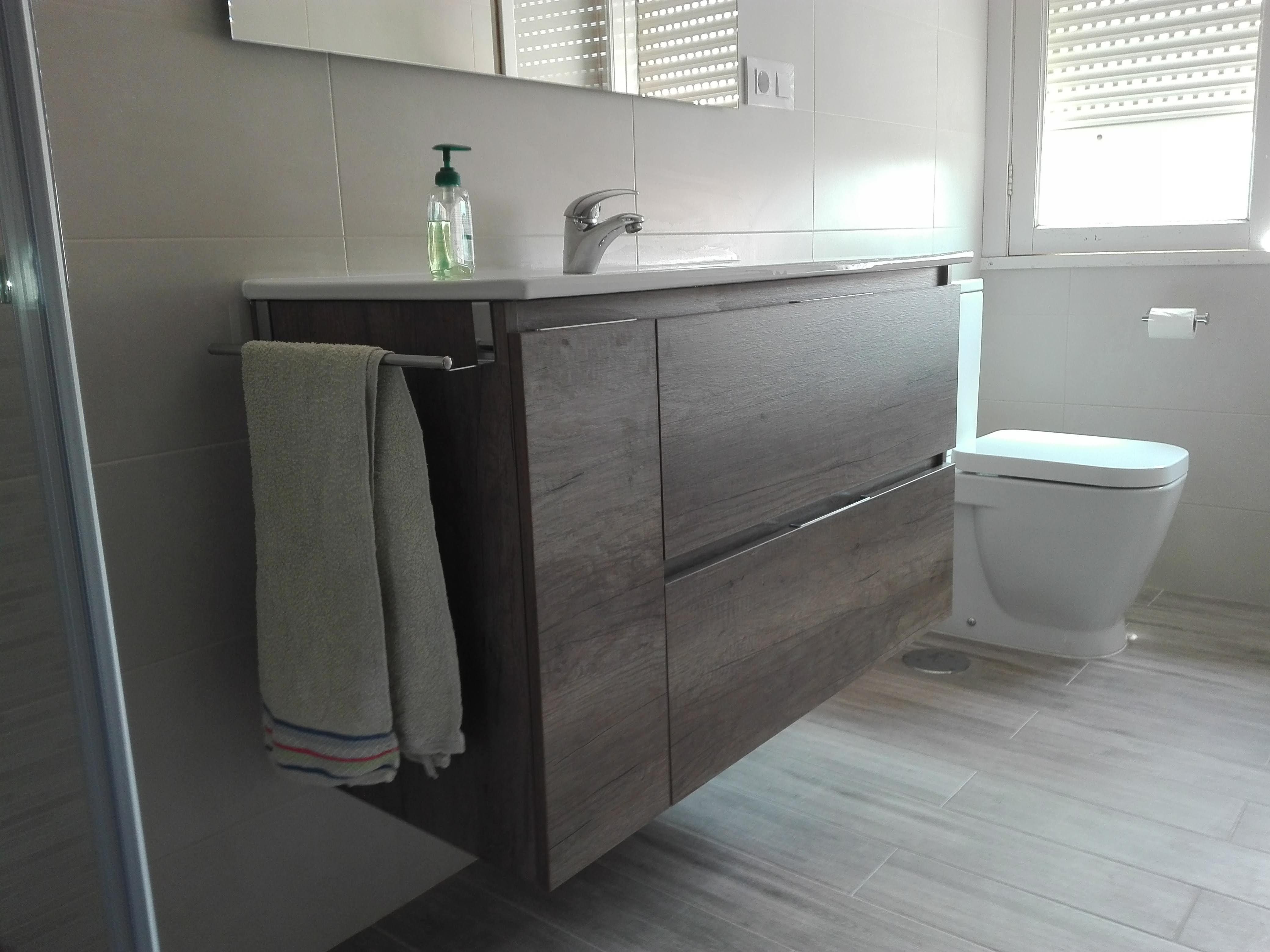 Reformas express de baños y cocinas: Servicios que ofrecemos de E.P. Martiño Reformas express de baños y cocinas: Servicios que ofrecemos de E.P. Martiño