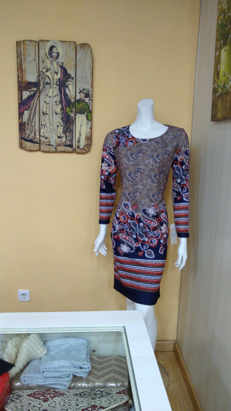 Vestidos: Colecciones de Modas Alyssa Vestidos: Colecciones de Modas Alyssa