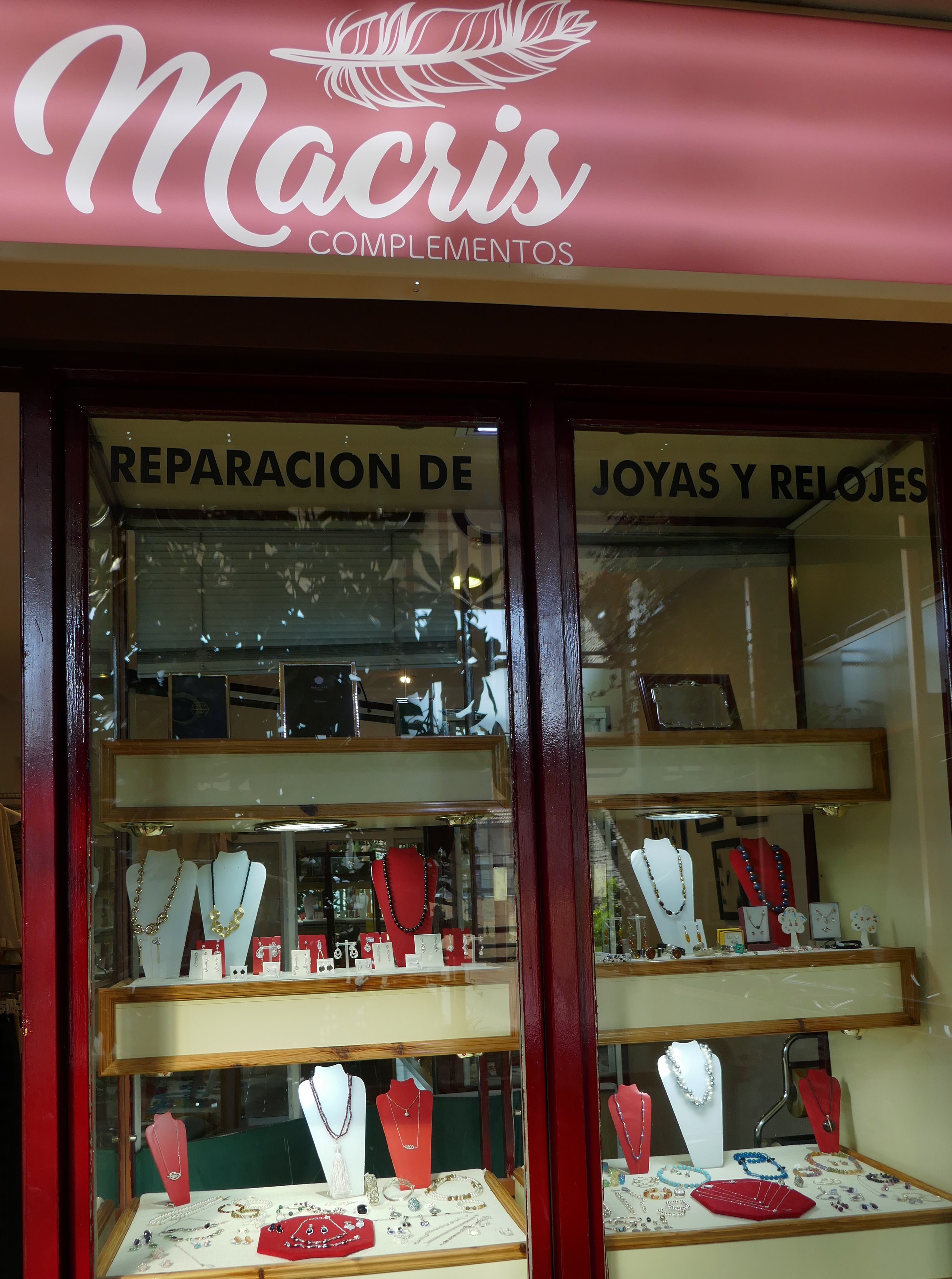 Joyería Macris: Tiendas de Zoco Villalba Joyería Macris: Tiendas de Zoco Villalba