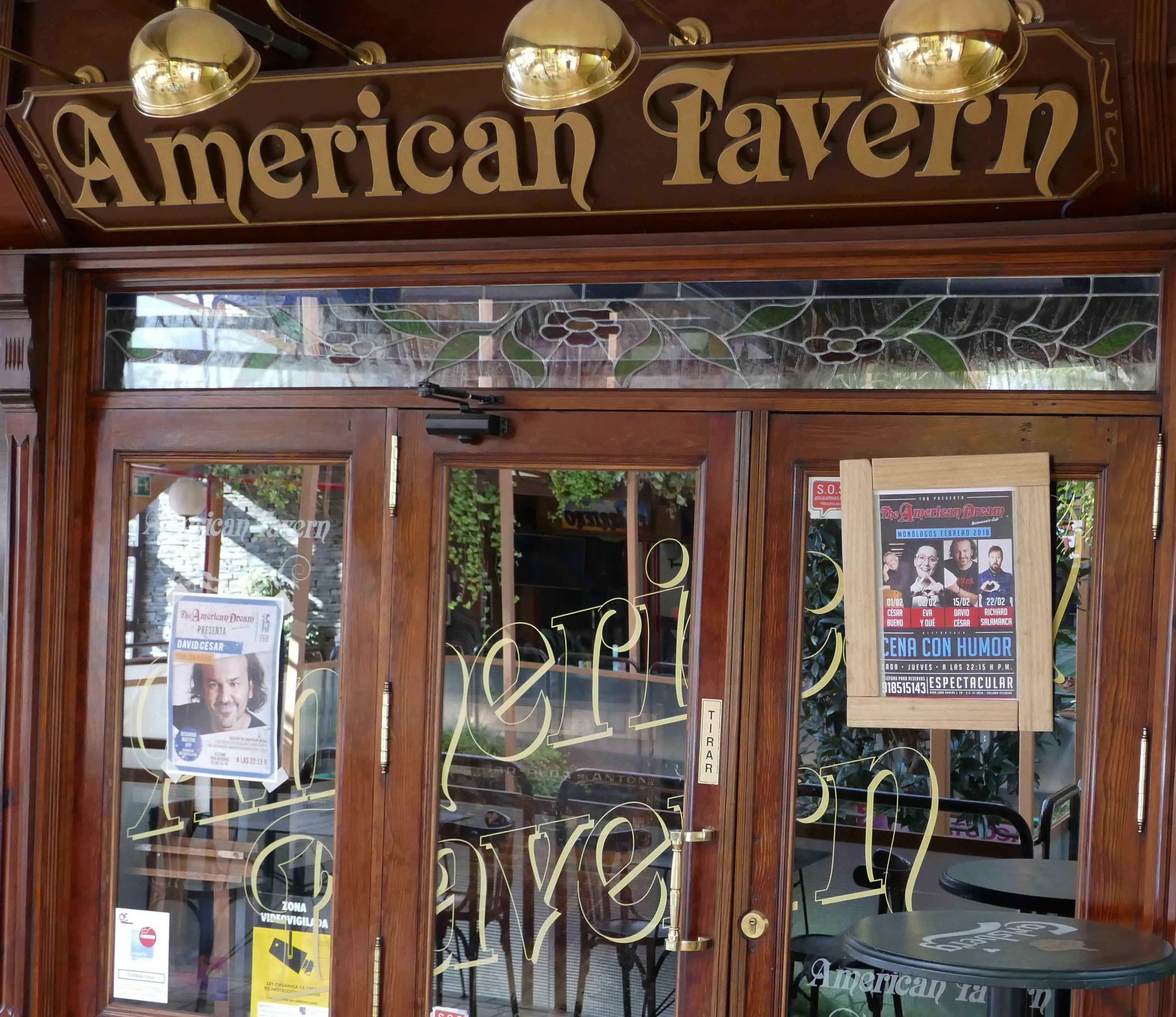 American Tavern: Tiendas de Zoco Villalba American Tavern: Tiendas de Zoco Villalba