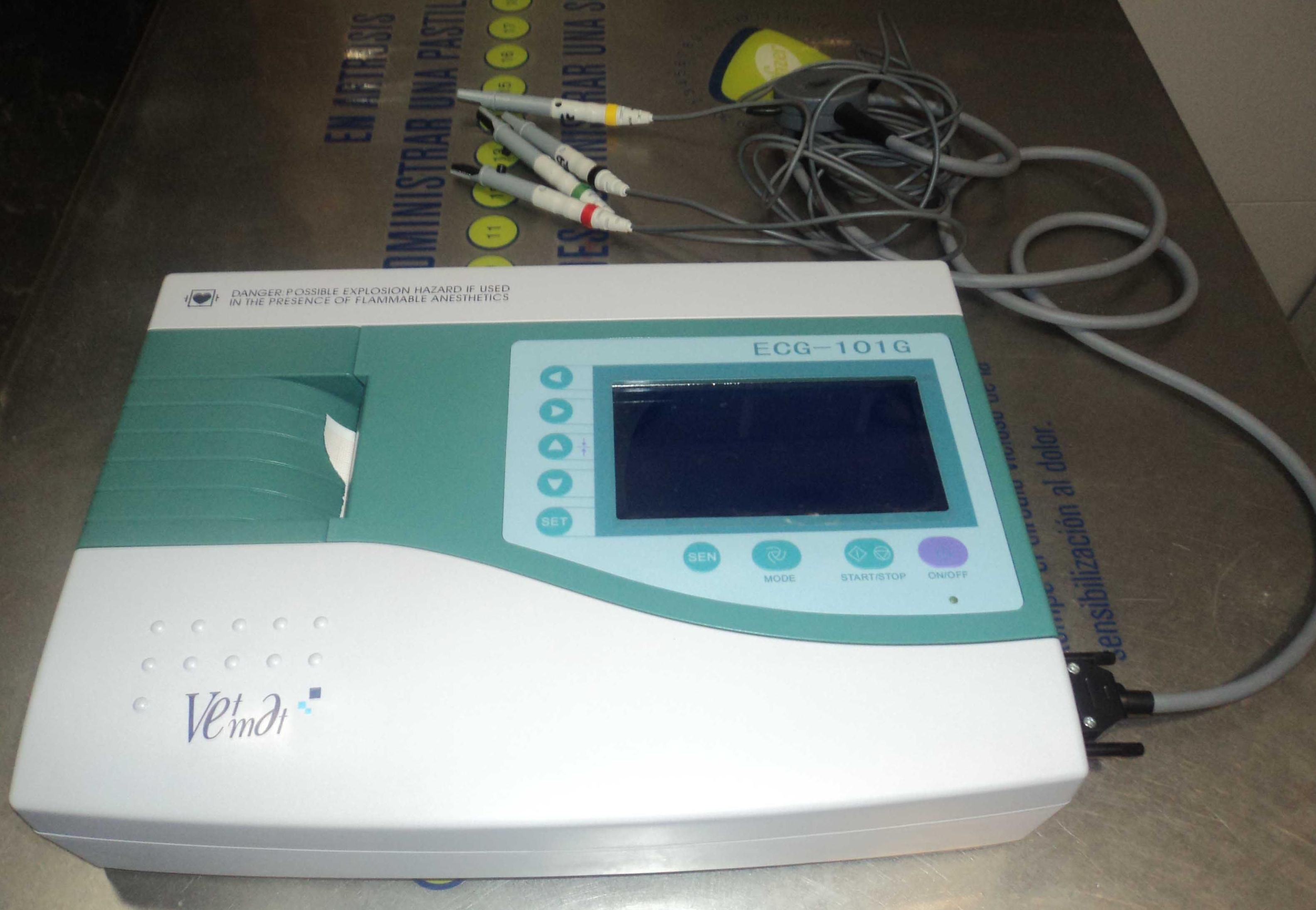 Electrocardiogramas: Servicios de Clínica Veterinaria Rocafort Electrocardiogramas: Servicios de Clínica Veterinaria Rocafort