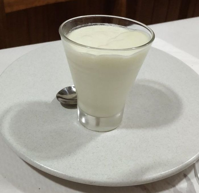 Mousse de limón casero - Parrillada Buenos Aires A Coruña Mousse de limón casero - Parrillada Buenos Aires A Coruña