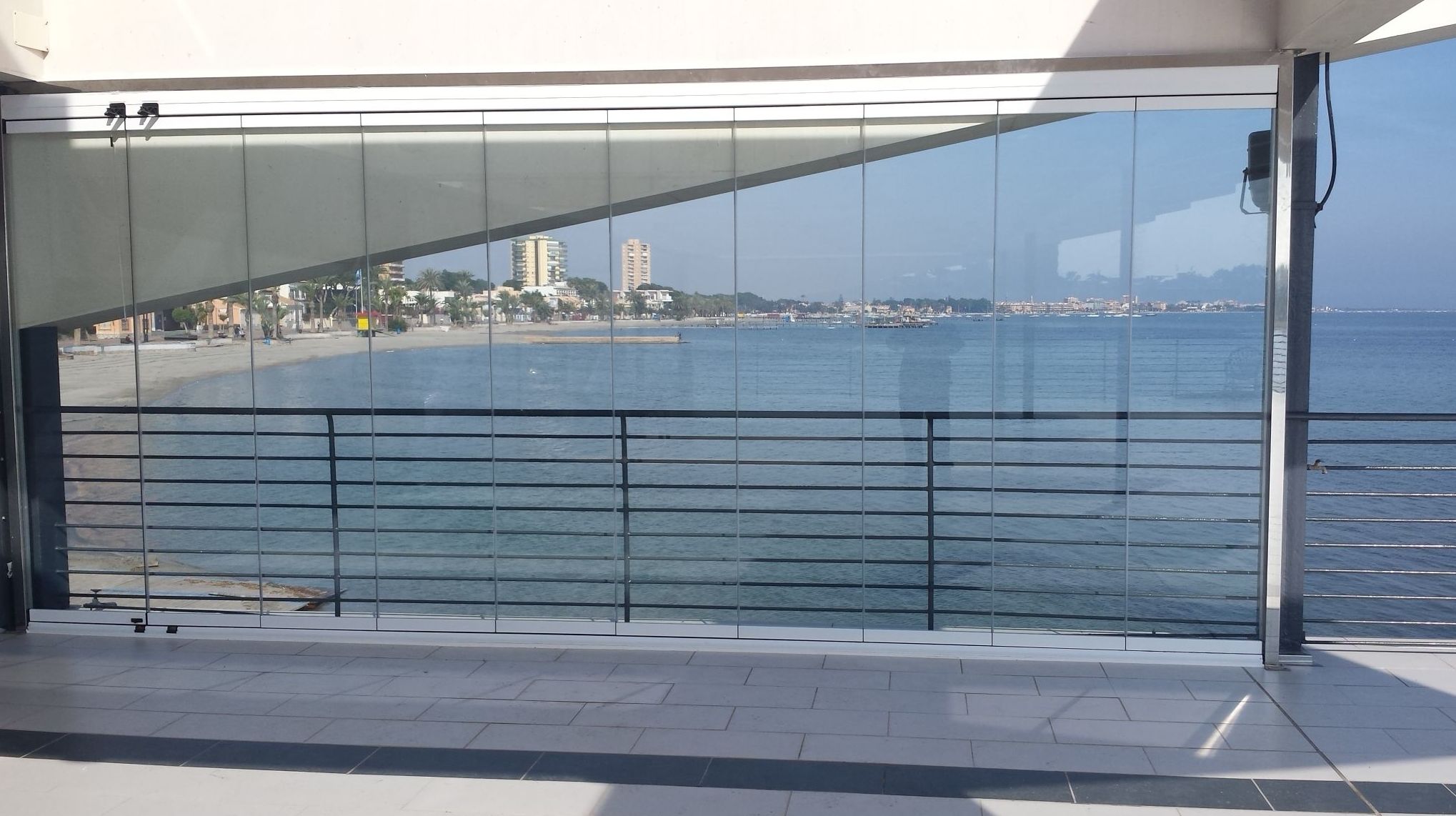 Cortinas de cristal: Productos de Sevimad Cortinas de cristal: Productos de Sevimad