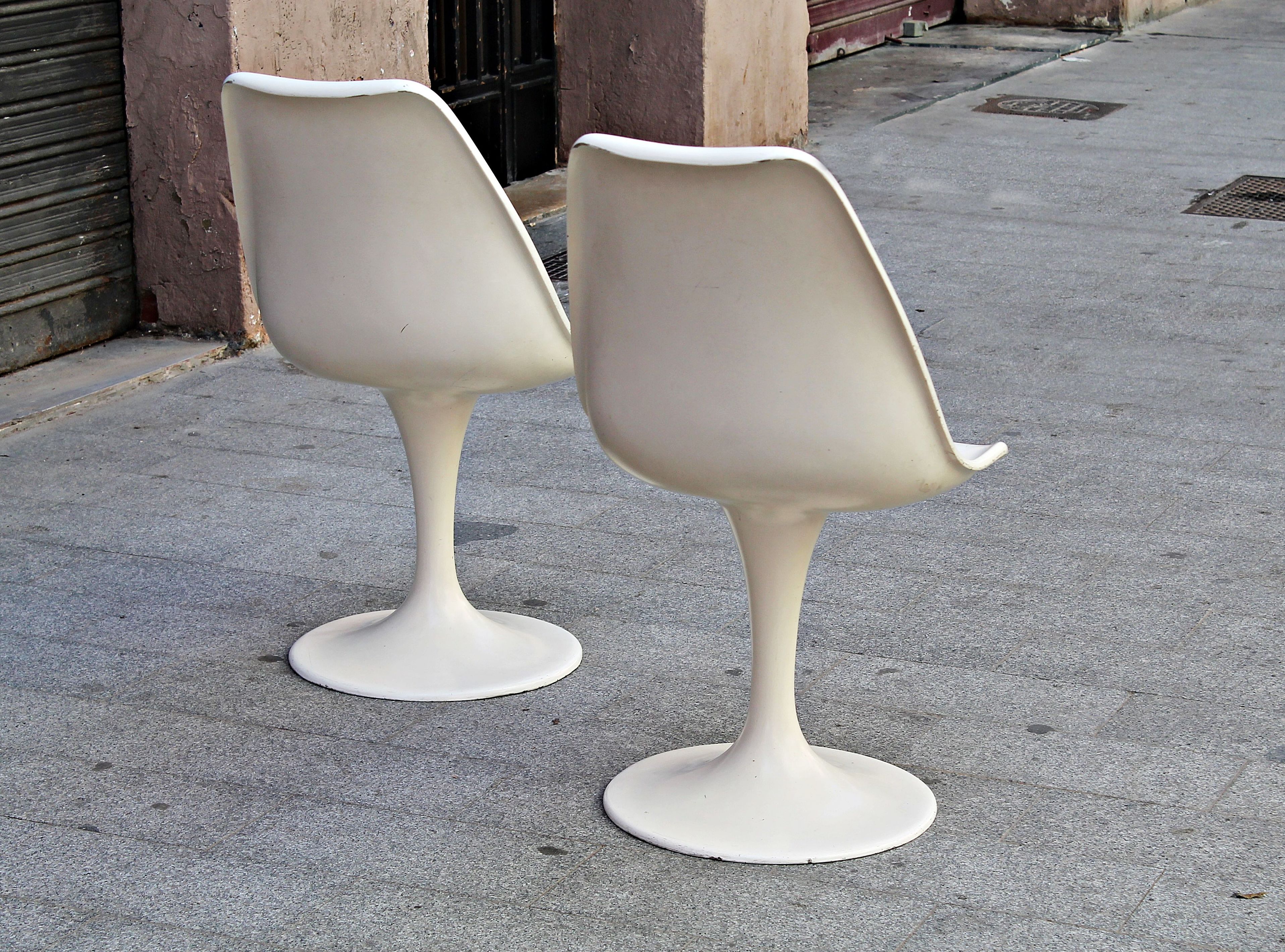 Pareja de sillas TULIP años 60: Artículos de Ruzafa Vintage Pareja de sillas TULIP años 60: Artículos de Ruzafa Vintage
