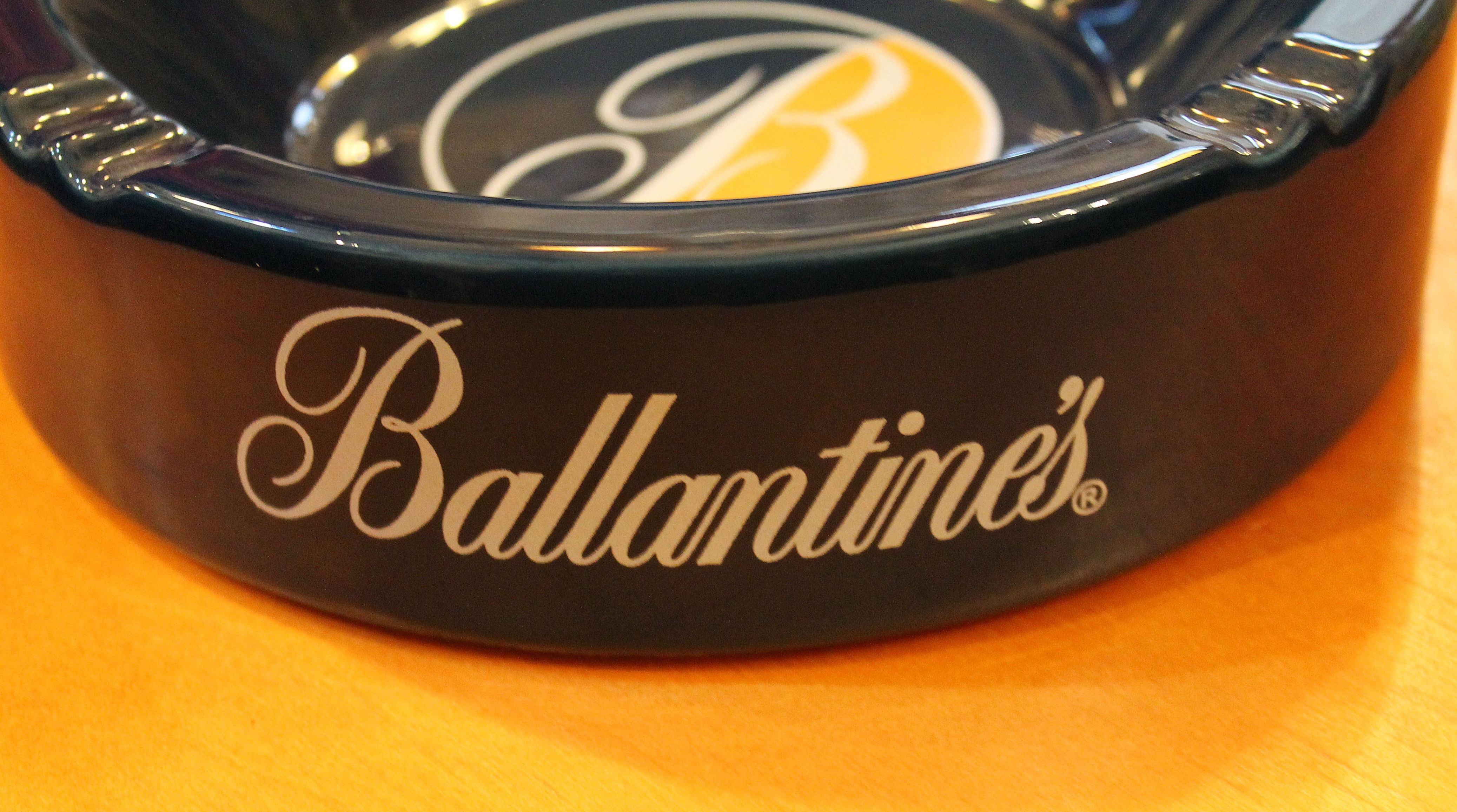 cenicero BALLANTINES: Artículos de Ruzafa Vintage cenicero BALLANTINES: Artículos de Ruzafa Vintage