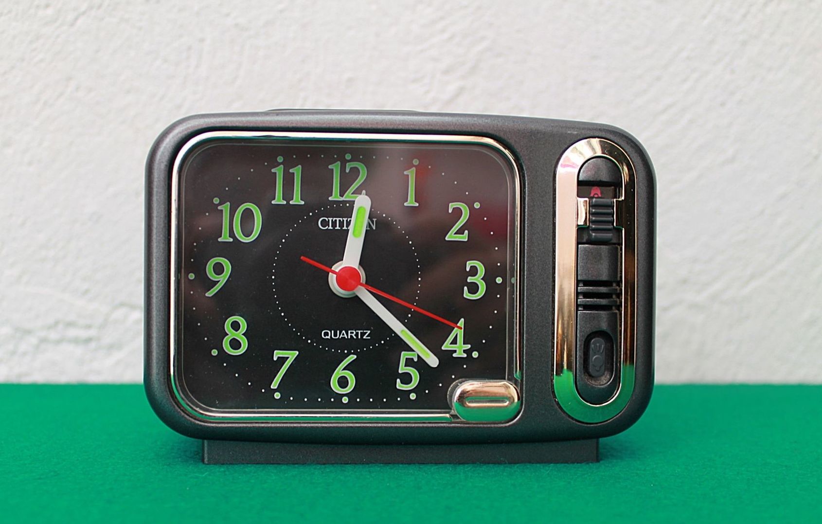 Reloj-Despertador “Citizen”: de Ruzafa Vintage Reloj-Despertador “Citizen”: de Ruzafa Vintage