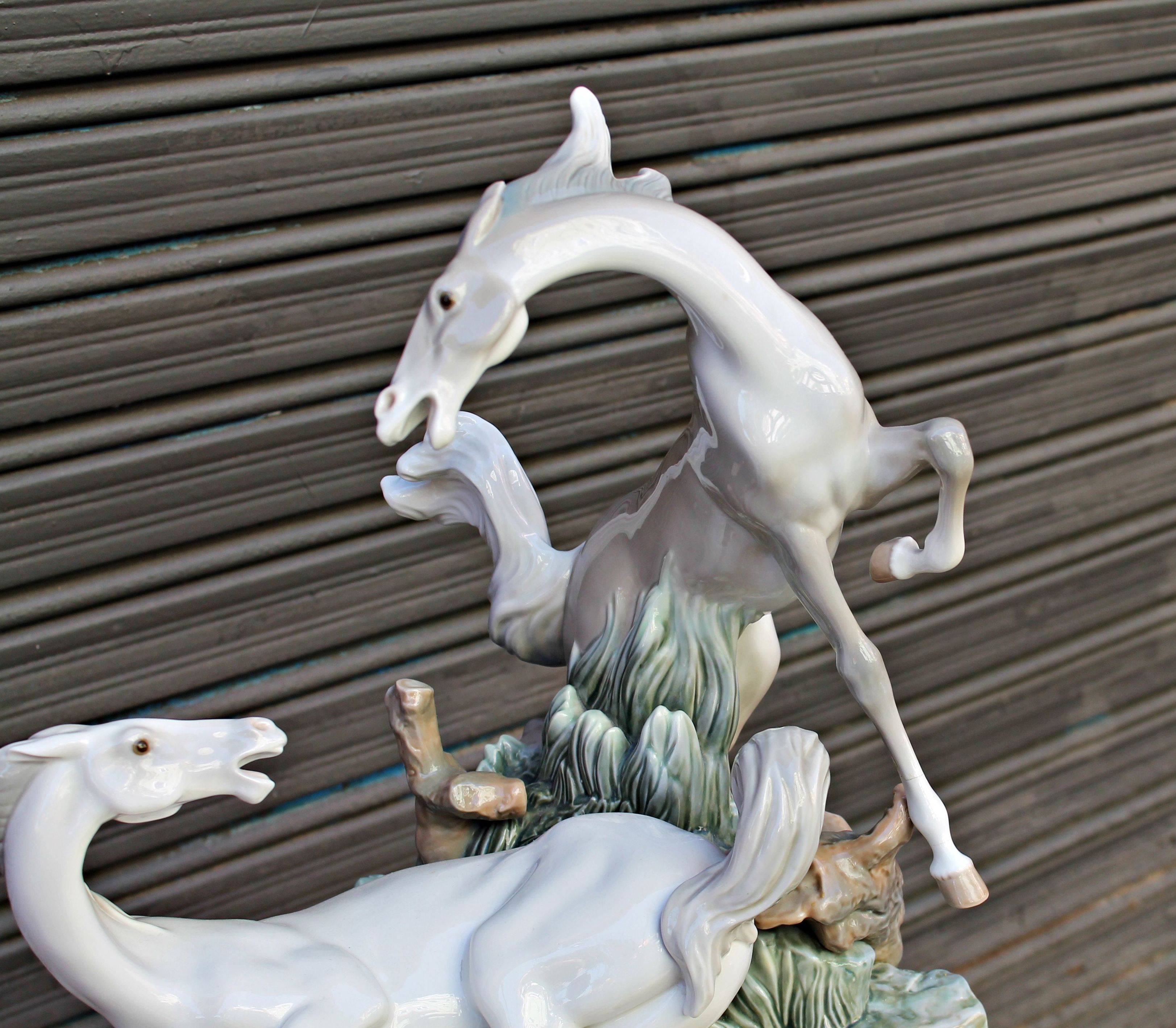 Escultura caballos de LLADRÓ 1976: Artículos de Ruzafa Vintage Escultura caballos de LLADRÓ 1976: Artículos de Ruzafa Vintage