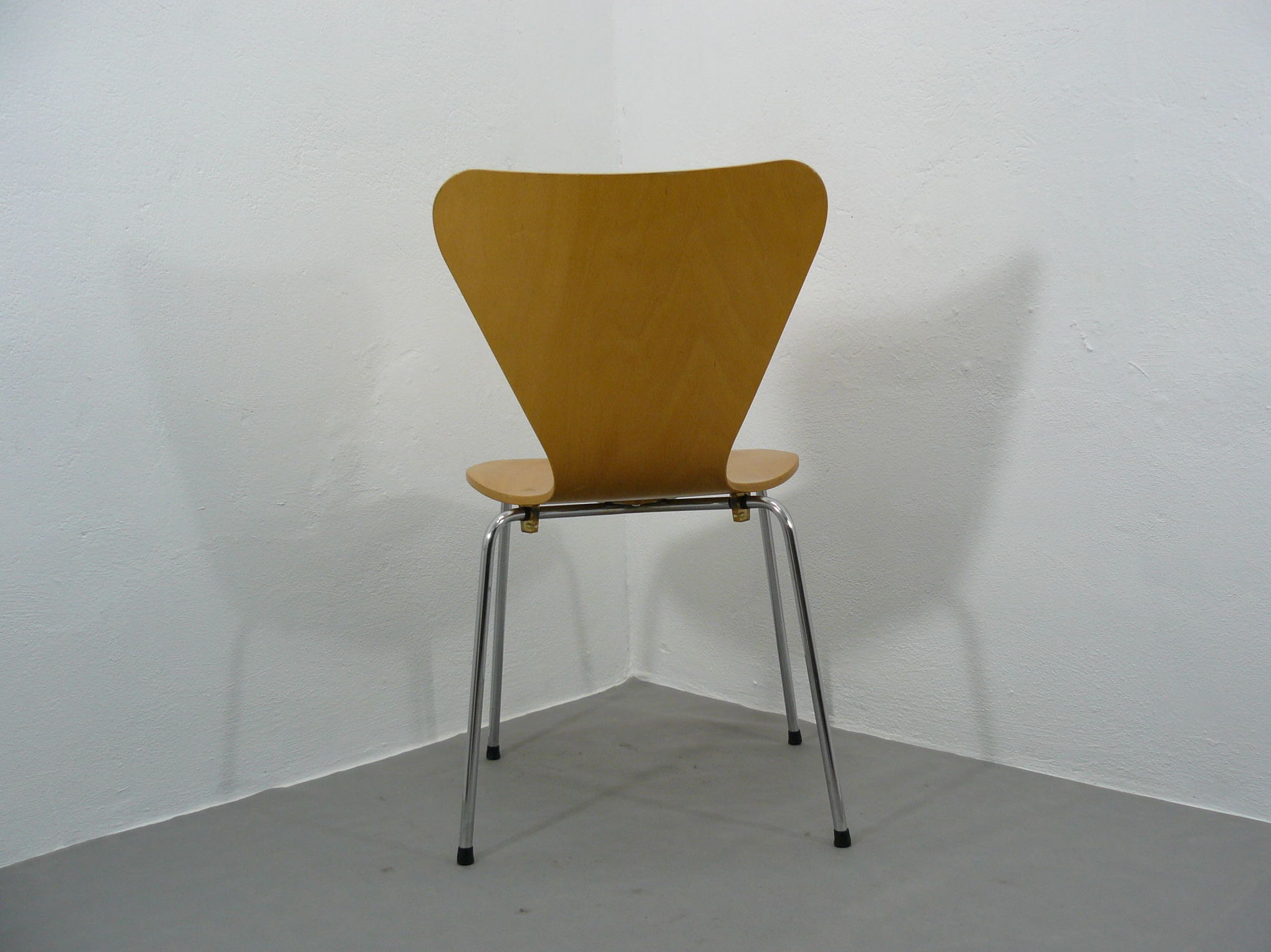 Silla Hormiga: Artículos de Ruzafa Vintage Silla Hormiga: Artículos de Ruzafa Vintage