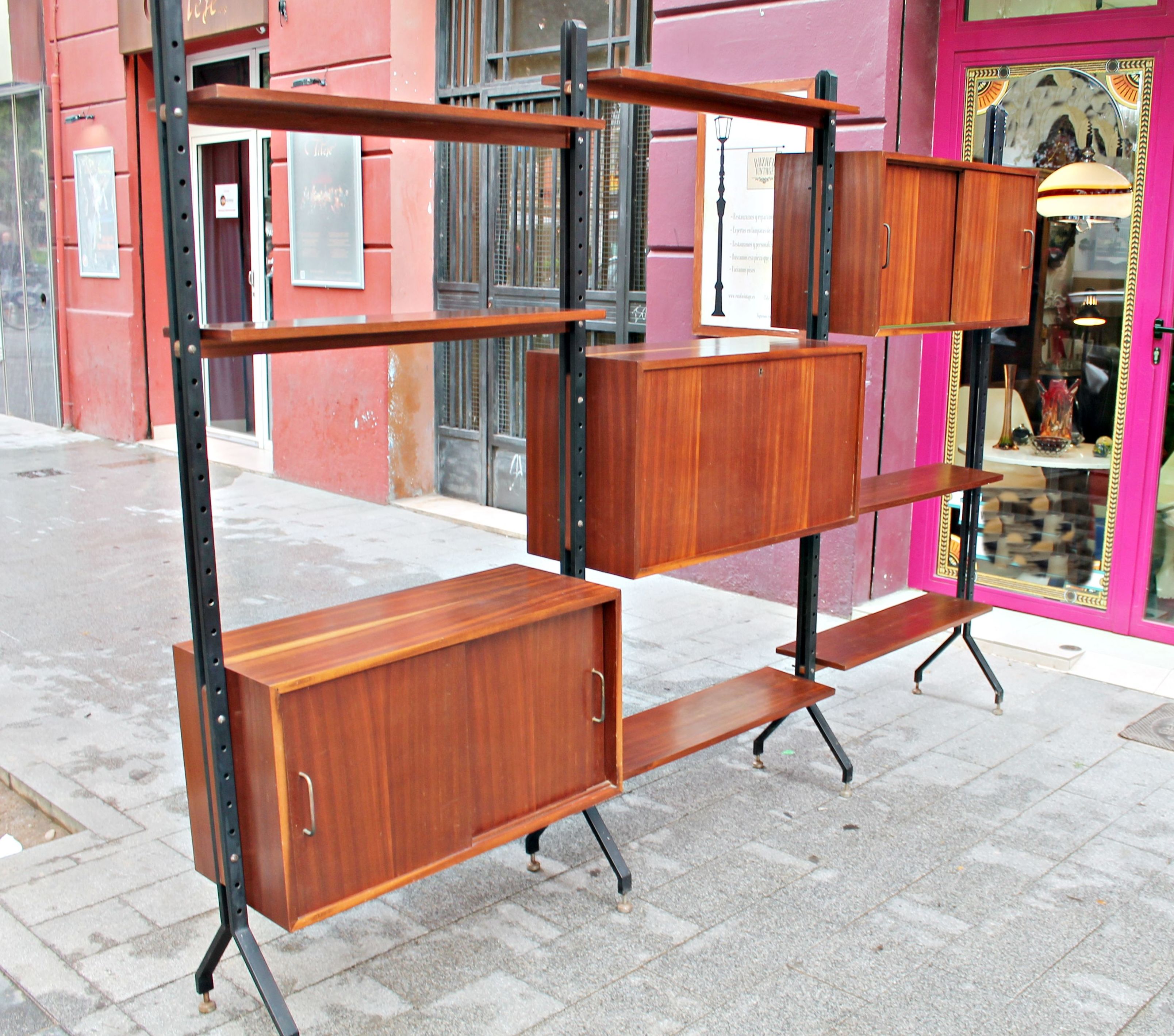 Librería mid century modular. : Artículos de Ruzafa Vintage Librería mid century modular. : Artículos de Ruzafa Vintage