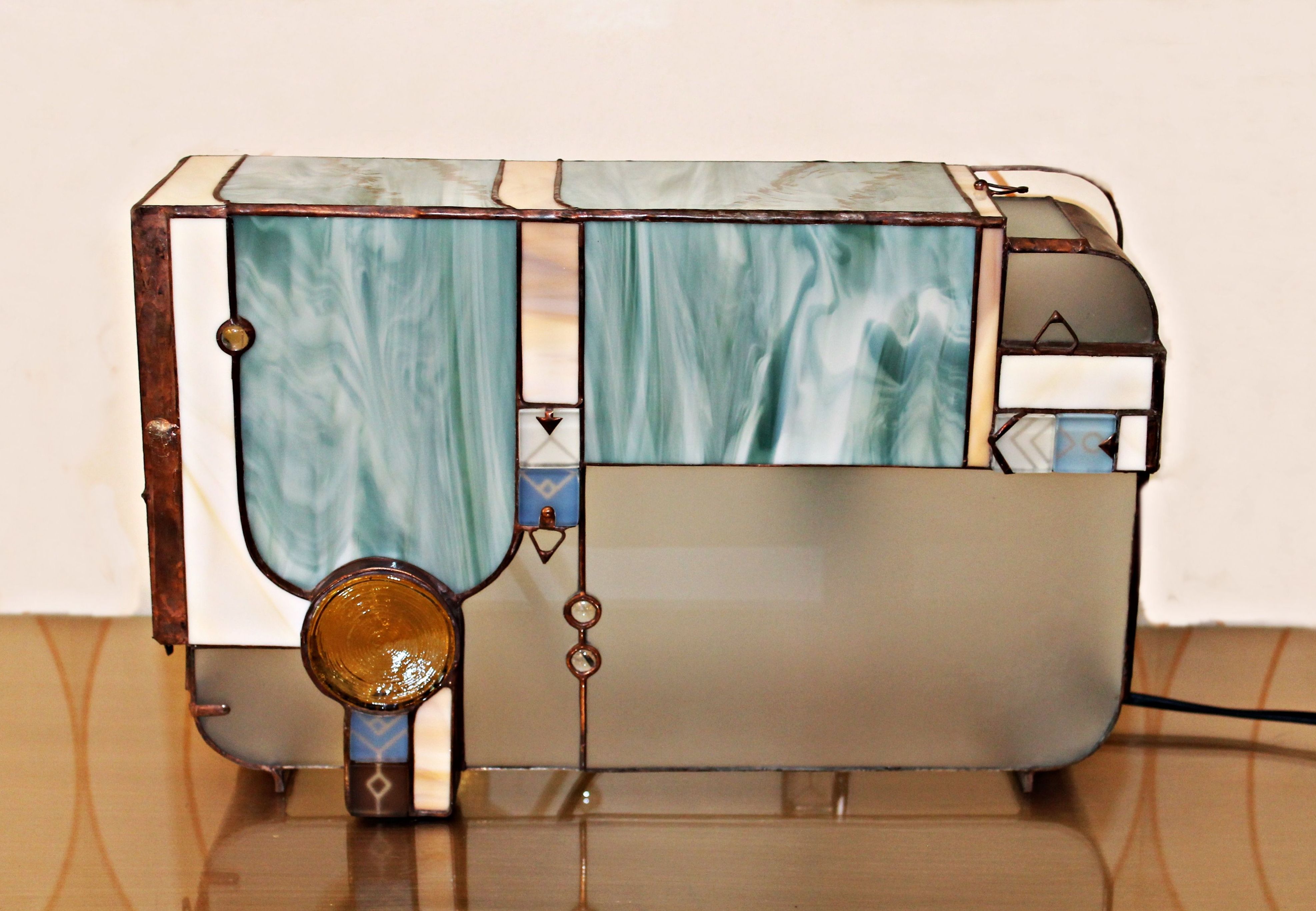 Caja de luz diseño exclusivo para Ruzafa Vintage: Artículos de Ruzafa Vintage Caja de luz diseño exclusivo para Ruzafa Vintage: Artículos de Ruzafa Vintage