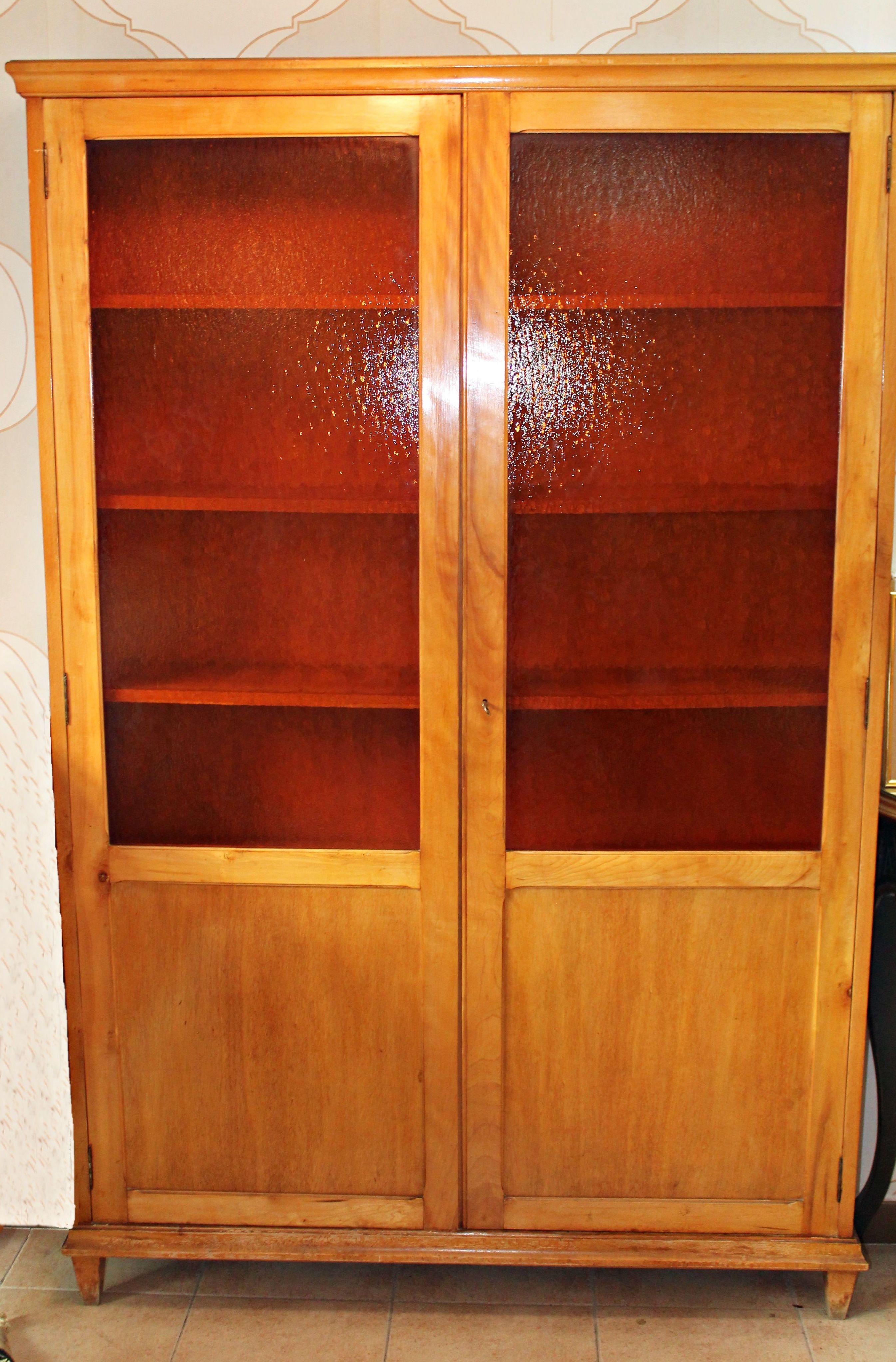 Vitrina - librería de roble: Artículos de Ruzafa Vintage Vitrina - librería de roble: Artículos de Ruzafa Vintage
