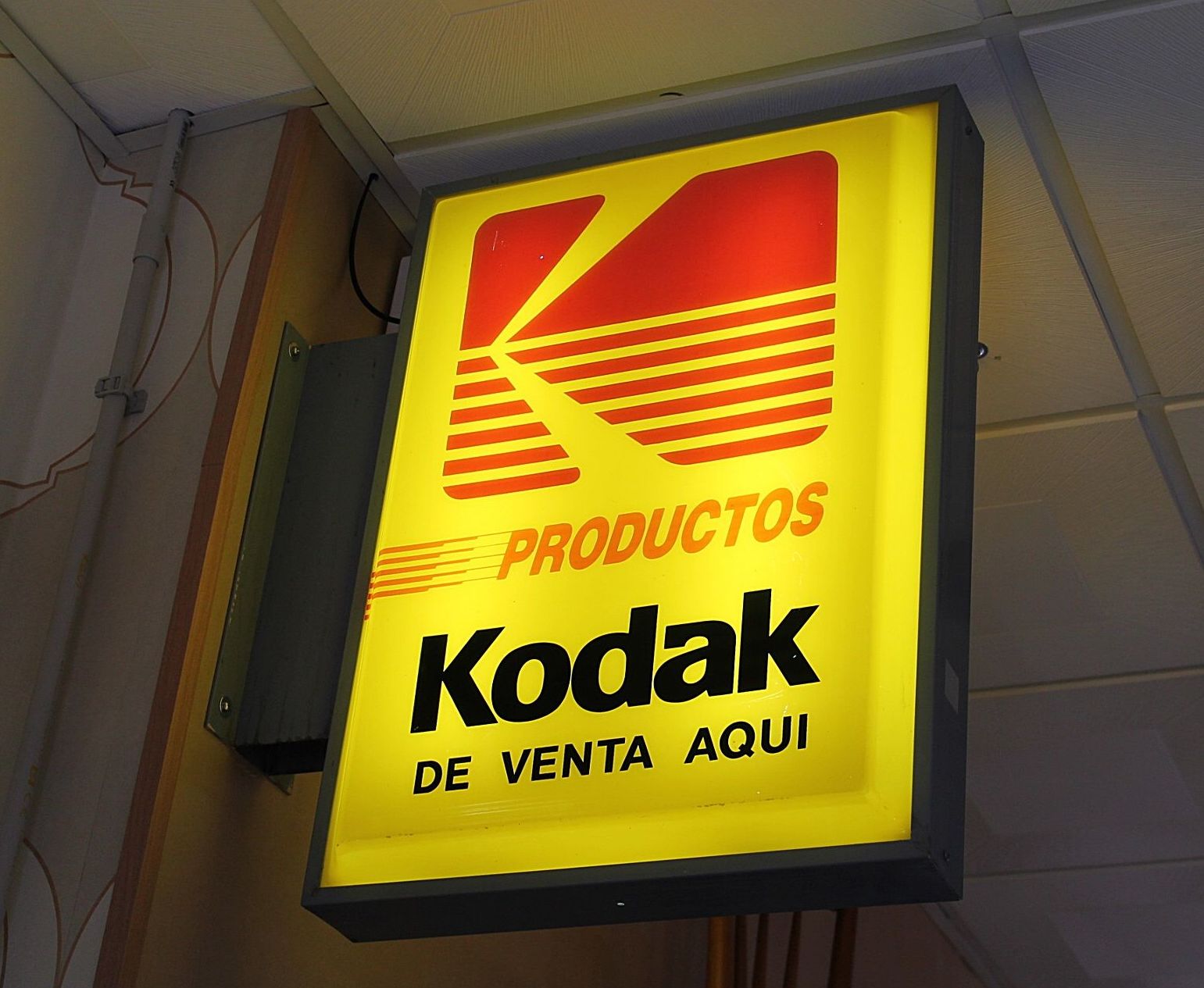 Cartel luminoso “Kodak”: Artículos de Ruzafa Vintage Cartel luminoso “Kodak”: Artículos de Ruzafa Vintage