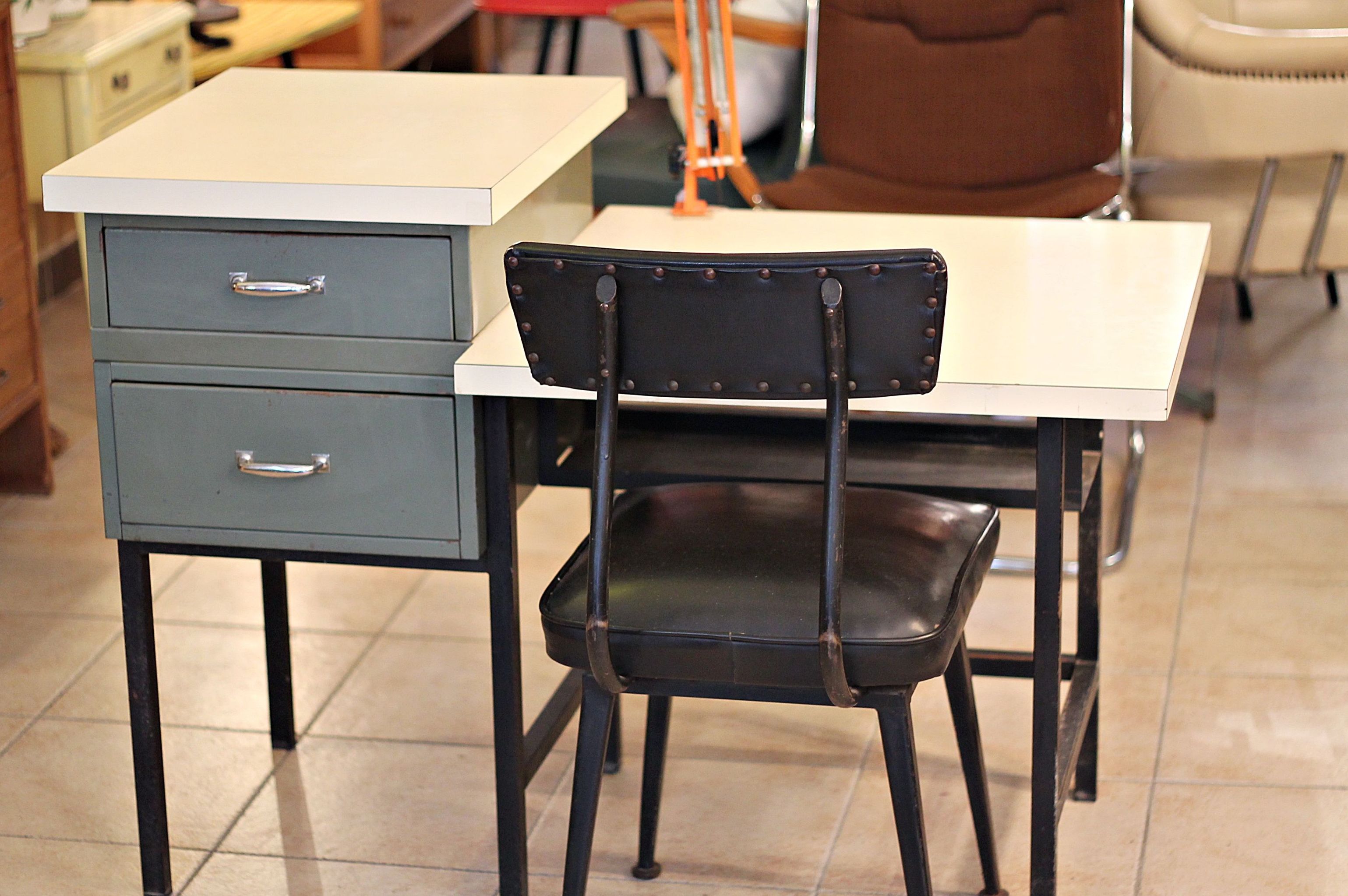 MESA DESPACHO INDUSTRIAL VINTAGE EN VALENCIA MESA DESPACHO INDUSTRIAL VINTAGE EN VALENCIA
