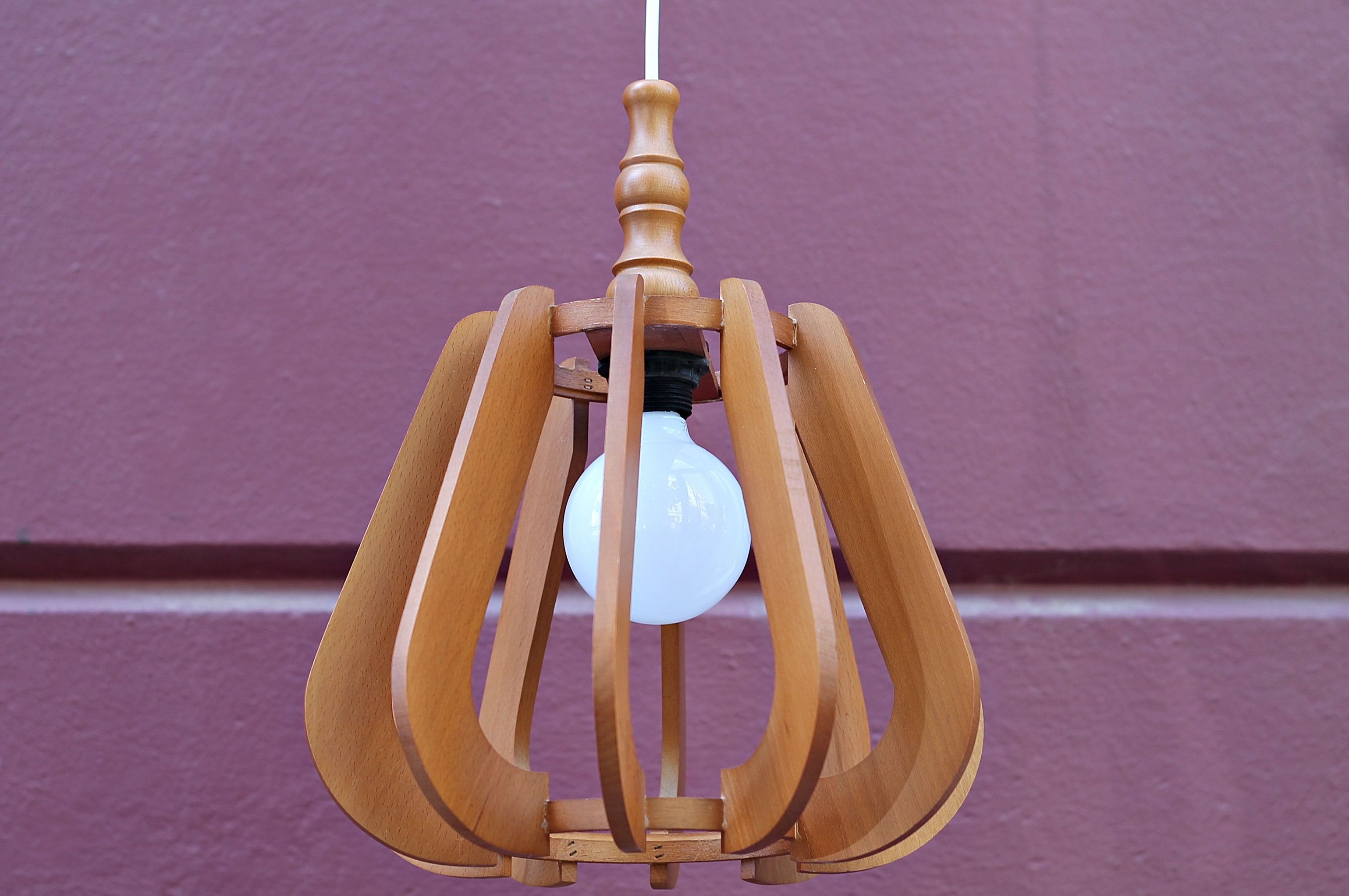Lámpara madera años 60: Artículos de Ruzafa Vintage Lámpara madera años 60: Artículos de Ruzafa Vintage
