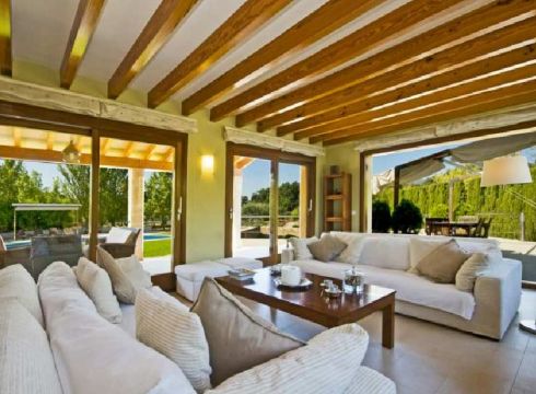 Reforma de vivienda unifamilar con piscina en Alaró: Obras realizadas de Construcciones Ses Planes d'Alaró Reforma de vivienda unifamilar con piscina en Alaró: Obras realizadas de Construcciones Ses Planes d'Alaró