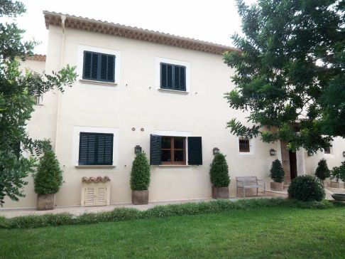 Vivienda unifamiliar con piscina: Obras realizadas de Construcciones Ses Planes d'Alaró Vivienda unifamiliar con piscina: Obras realizadas de Construcciones Ses Planes d'Alaró