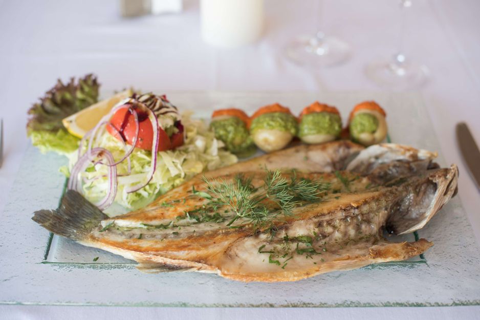 Platos de pescado: Nuestros platos de Restaurante La Flamenca, Cocina Española e Internacional Platos de pescado: Nuestros platos de Restaurante La Flamenca, Cocina Española e Internacional