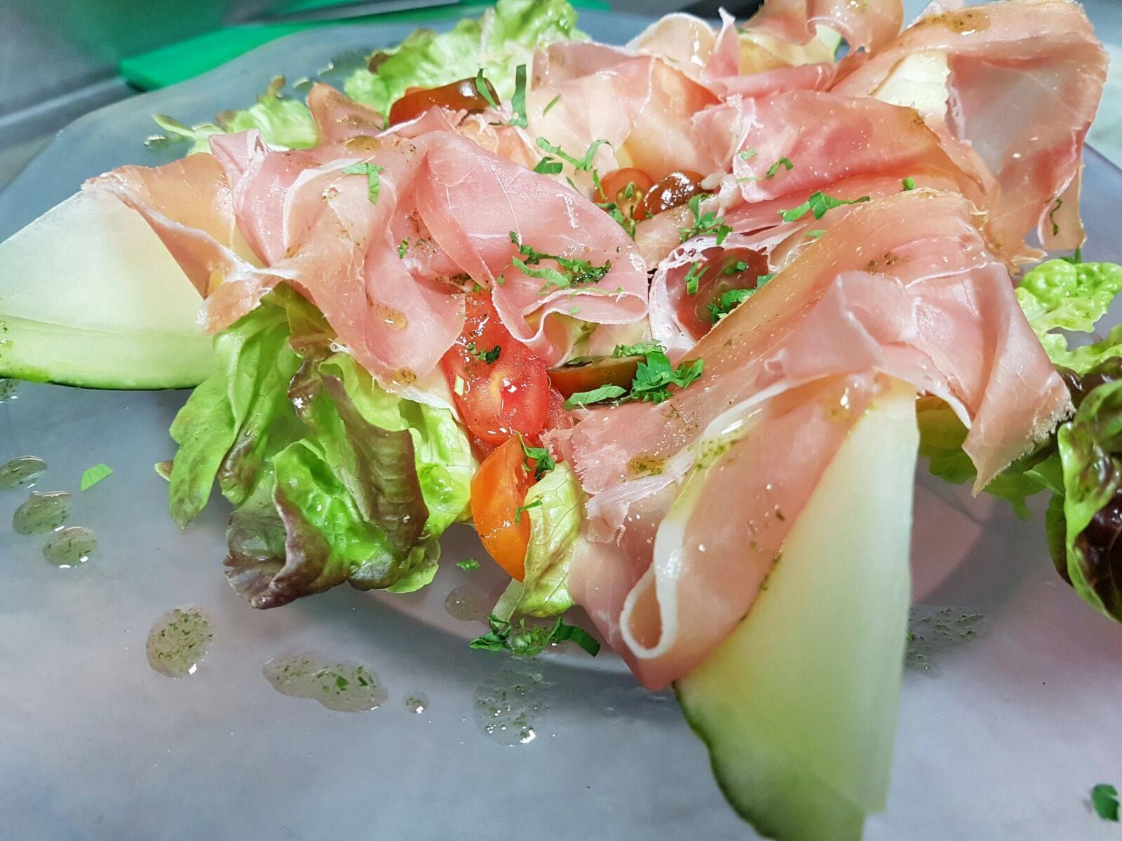 Entrantes: Nuestros platos de Restaurante La Flamenca, Cocina Española e Internacional Entrantes: Nuestros platos de Restaurante La Flamenca, Cocina Española e Internacional