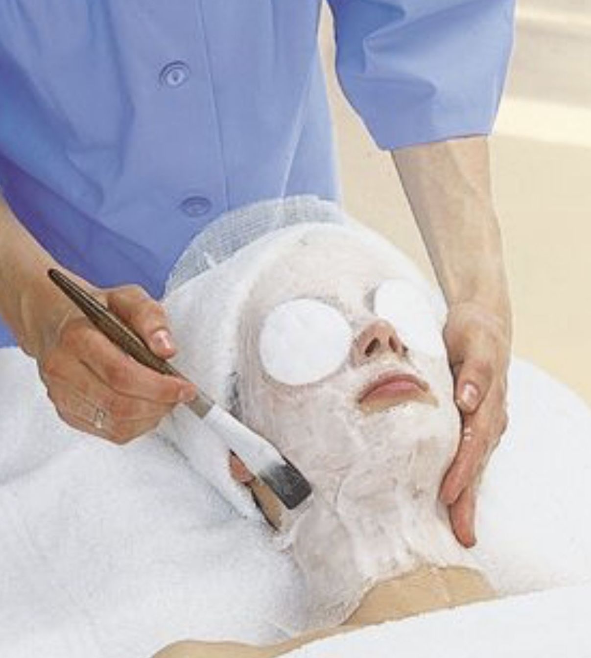 Limpieza Facial y Peeling Ultrasonico: Servicios de Divinity Body Nails Limpieza Facial y Peeling Ultrasonico: Servicios de Divinity Body Nails