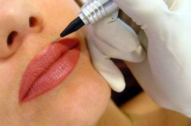 Micro Labios: Servicios de Divinity Body Nails Micro Labios: Servicios de Divinity Body Nails