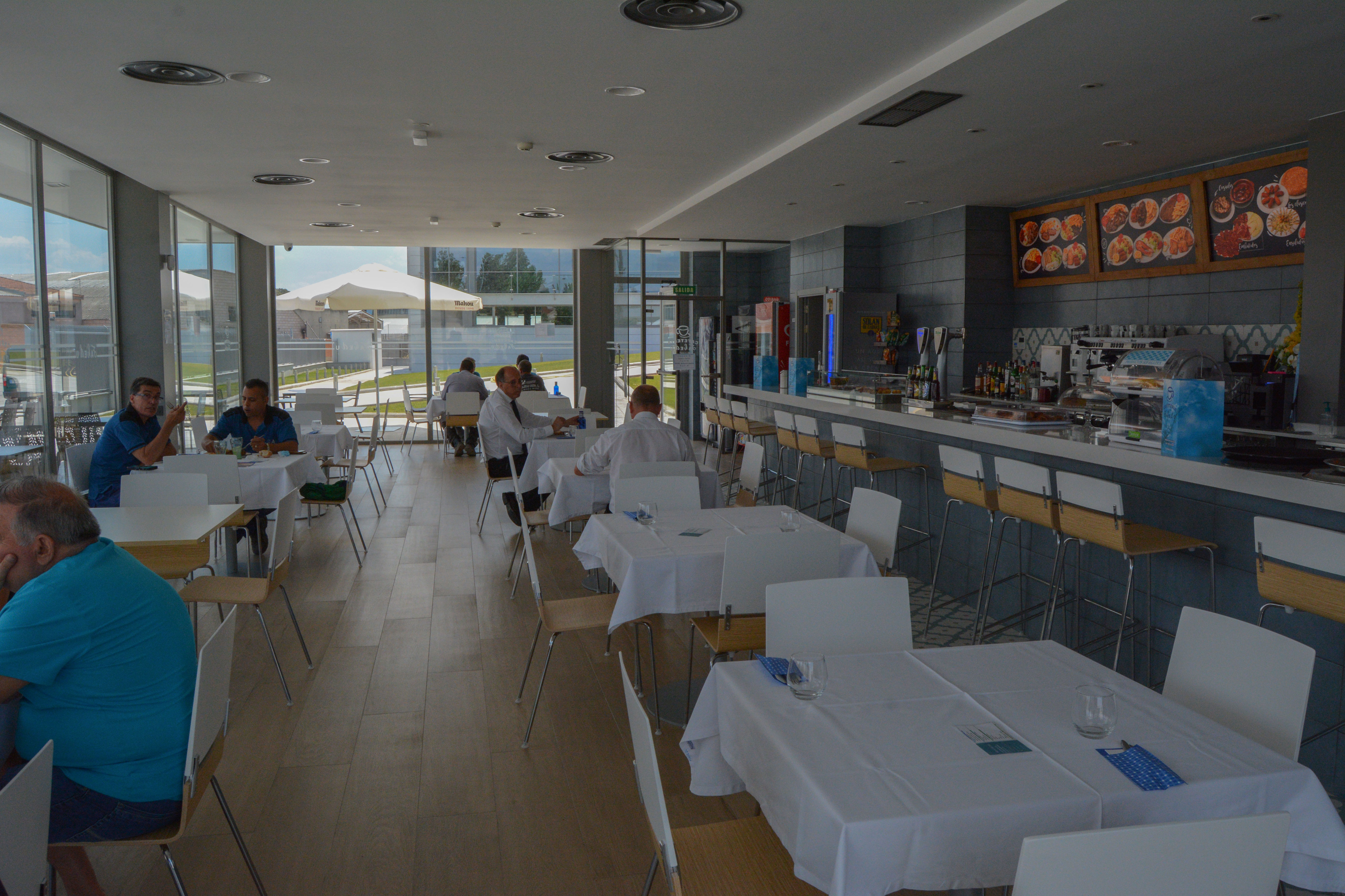 Foto 1 de Menú del día en  | Cafetería Fahedu - Ronda Norte