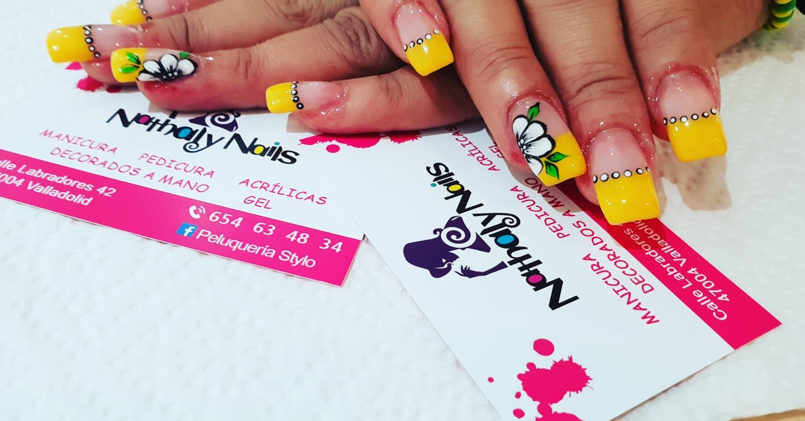 Manicura semipermanente: Servicios de Nathaly Nails Manicura semipermanente: Servicios de Nathaly Nails