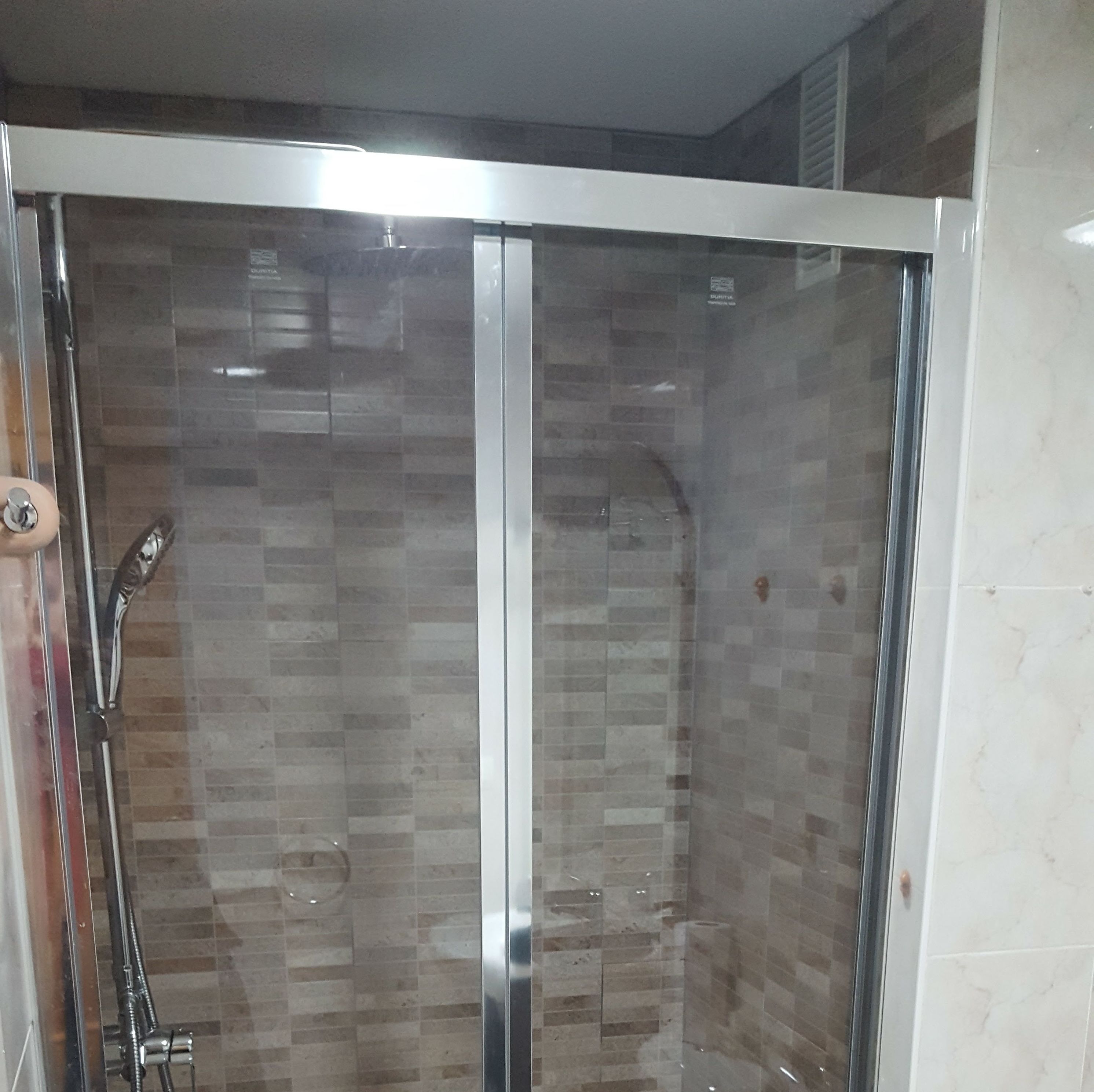 Reforma baño GAMA MEDIUM: NUESTROS TRABAJOS de Sector Reformas Reforma baño GAMA MEDIUM: NUESTROS TRABAJOS de Sector Reformas